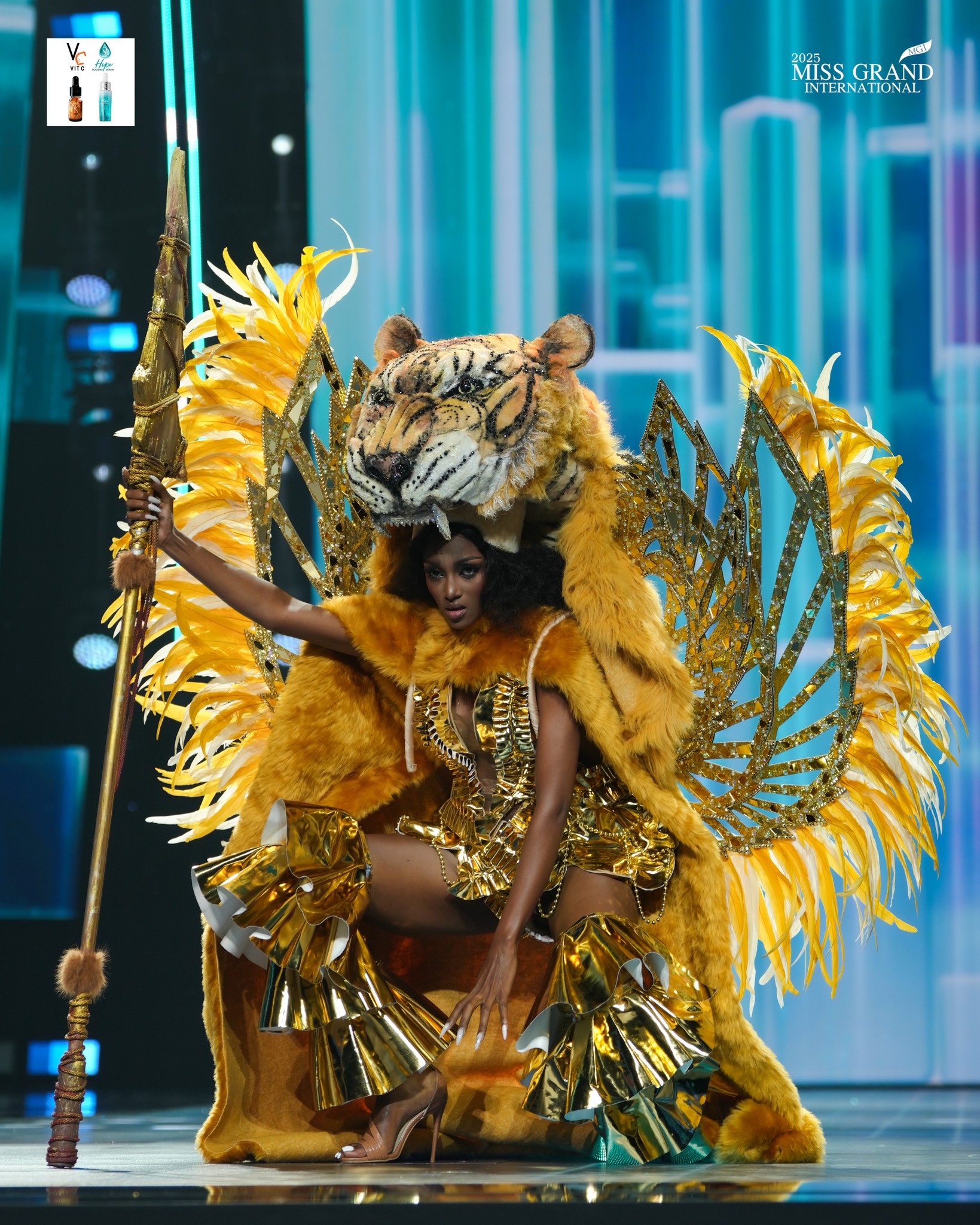 Yến Nhi lược bỏ hiệu ứng bắn pháo hoa ở phần thi trang phục dân tộc tại Miss Grand International - Ảnh 6. Miss Grand International - Ảnh 6.