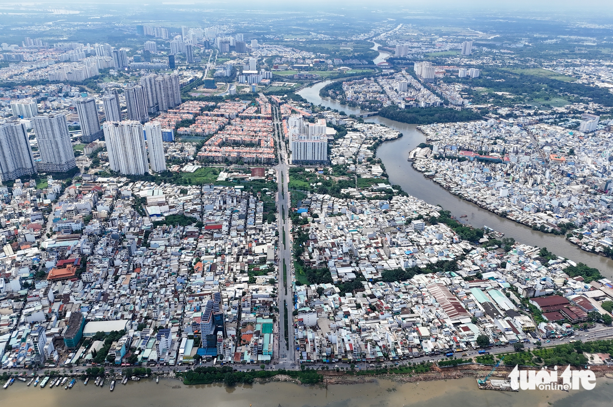 Người dân dỡ nhà, giao đất làm cầu đường Nguyễn Khoái - Ảnh 7.