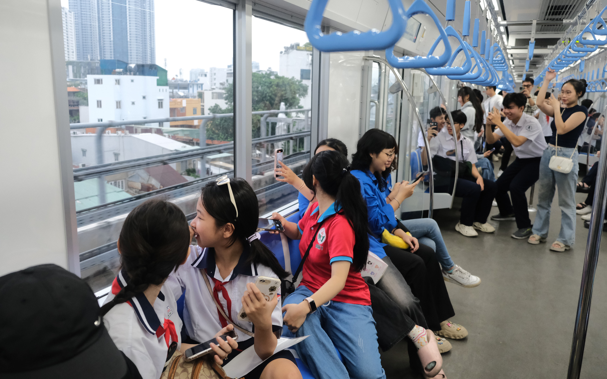 Từ ngày 1-11, hành khách đi metro cần lưu ý những điều này- Ảnh 2.