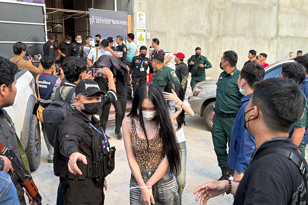 Campuchia bắt ổ ma túy tại Phnom Penh, có người Việt bị bắt - Ảnh 1. Campuchia đột kích hộp đêm Sky Cambodia ở Phnom Penh, bắt 257 người, có người Việt - Ảnh 1.