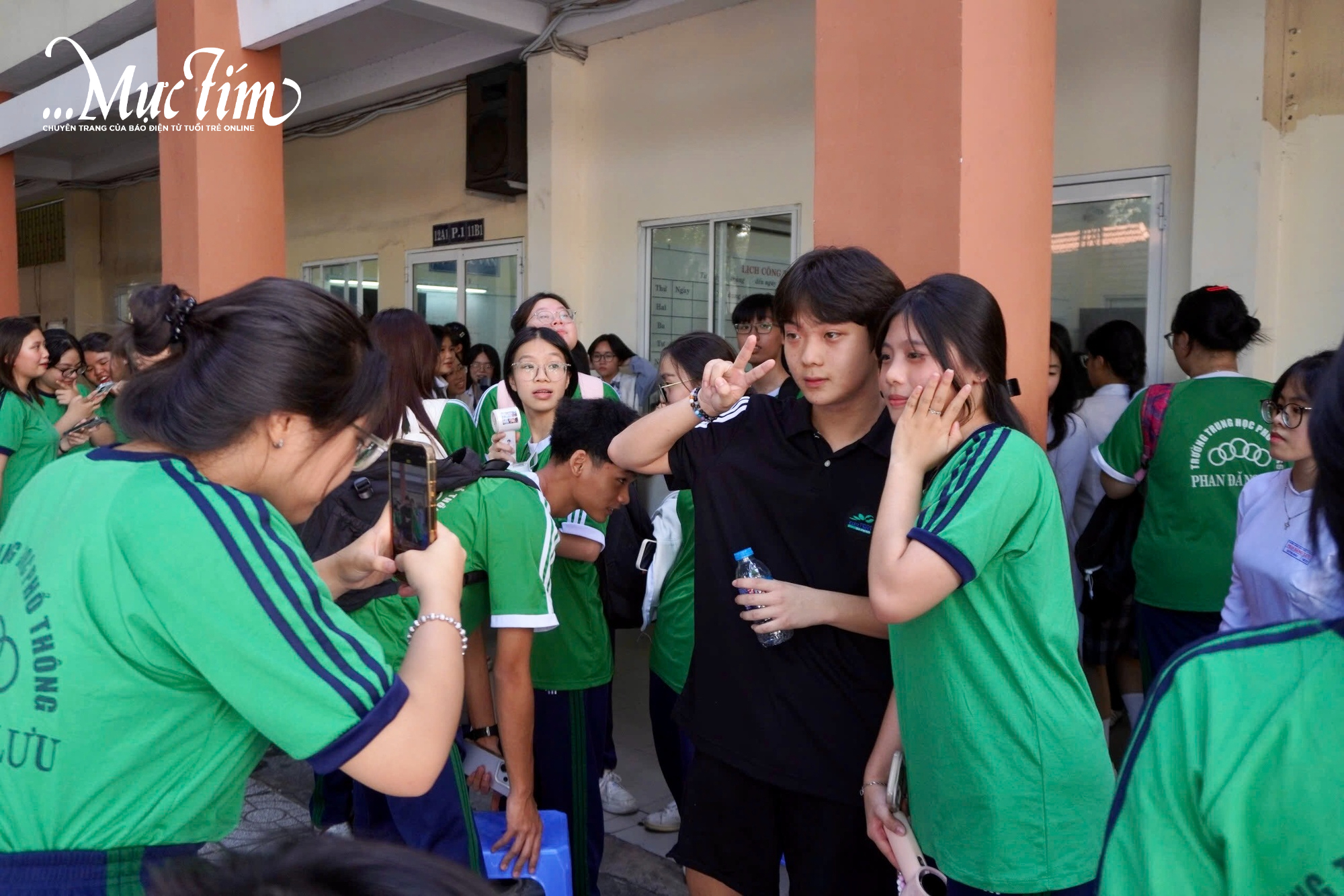 Văn hoá Việt - Hàn hội tụ trong ngày hội giao lưu tại Trường THPT Phan Đăng Lưu- Ảnh 1.