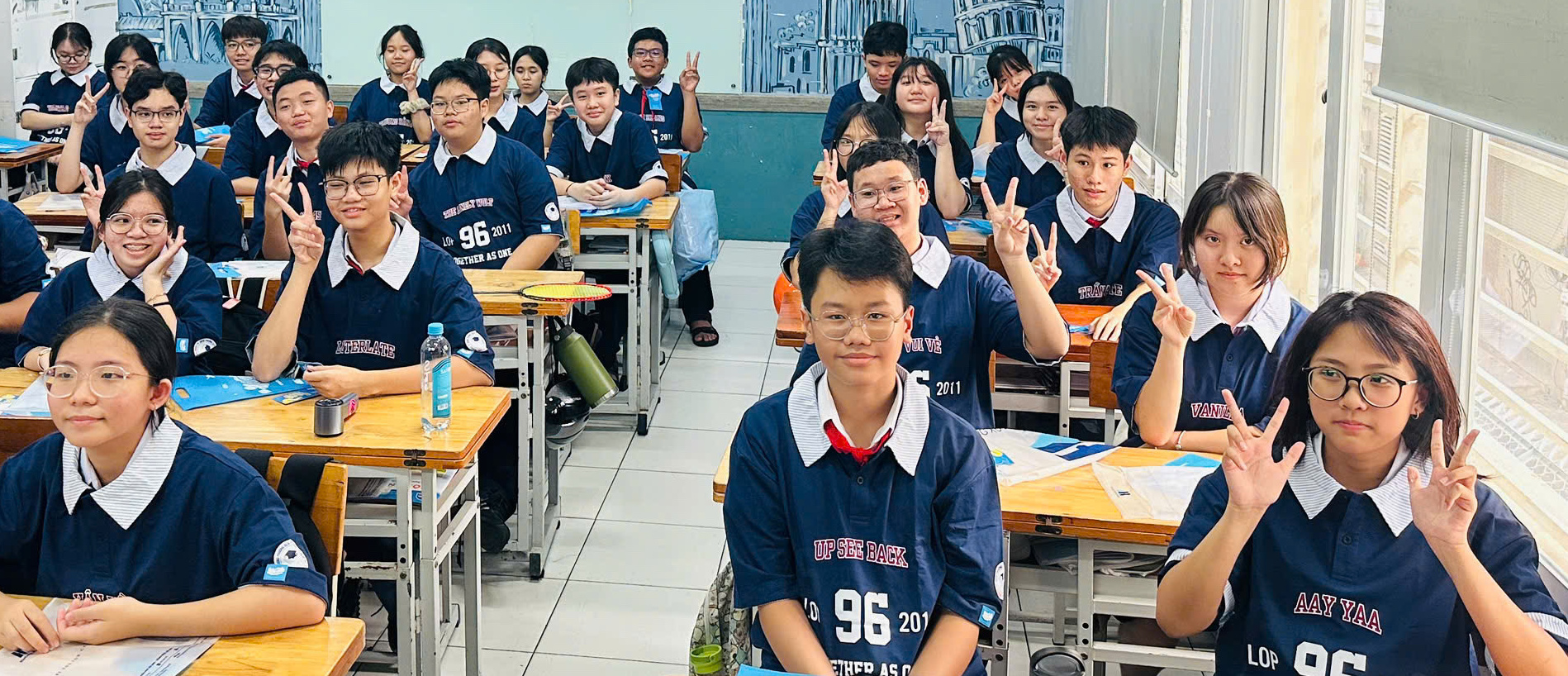 Tuyển sinh lớp 10 ở TP.HCM: Sẽ công bố đề minh họa cuối tháng 10 - Ảnh 1.