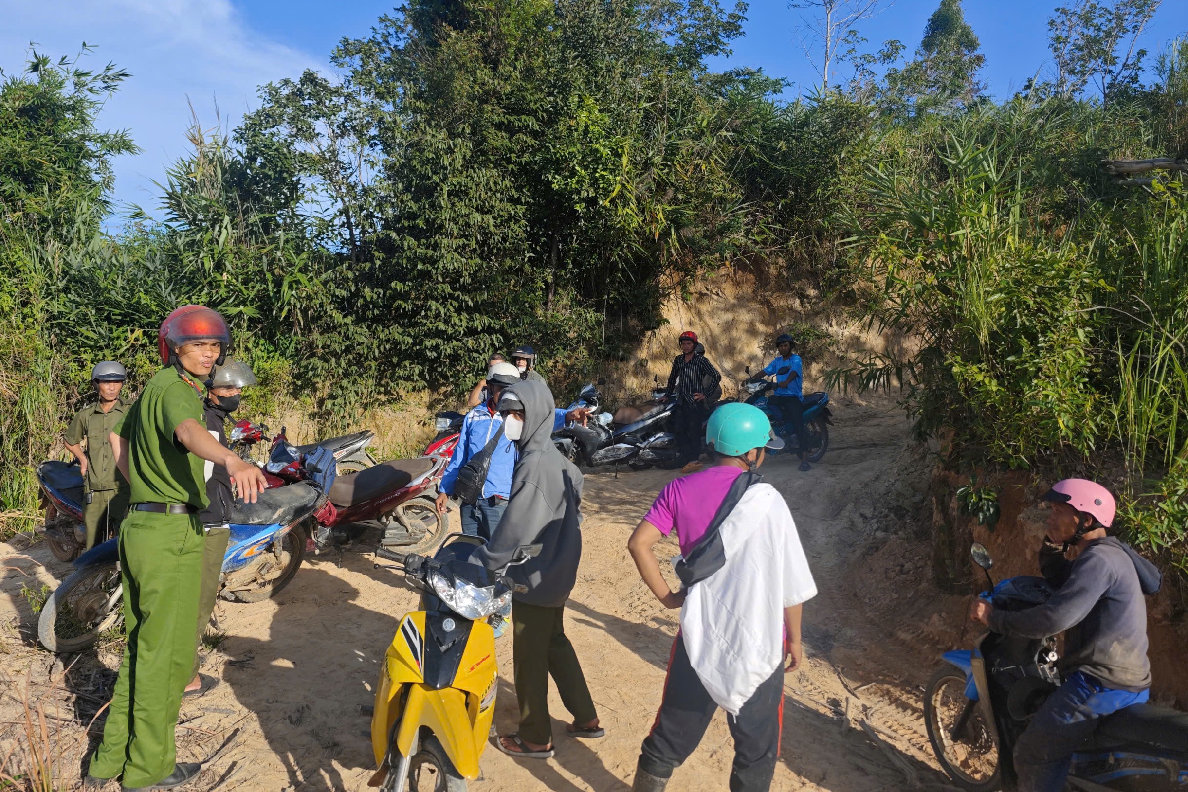 đi lạc - Ảnh 1.