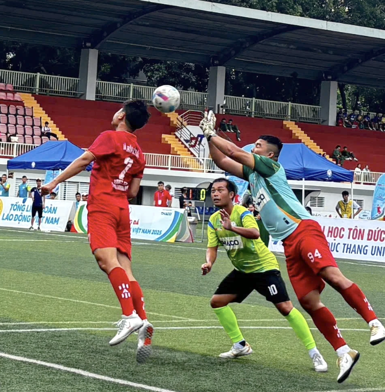 sinh viên - Ảnh 16.