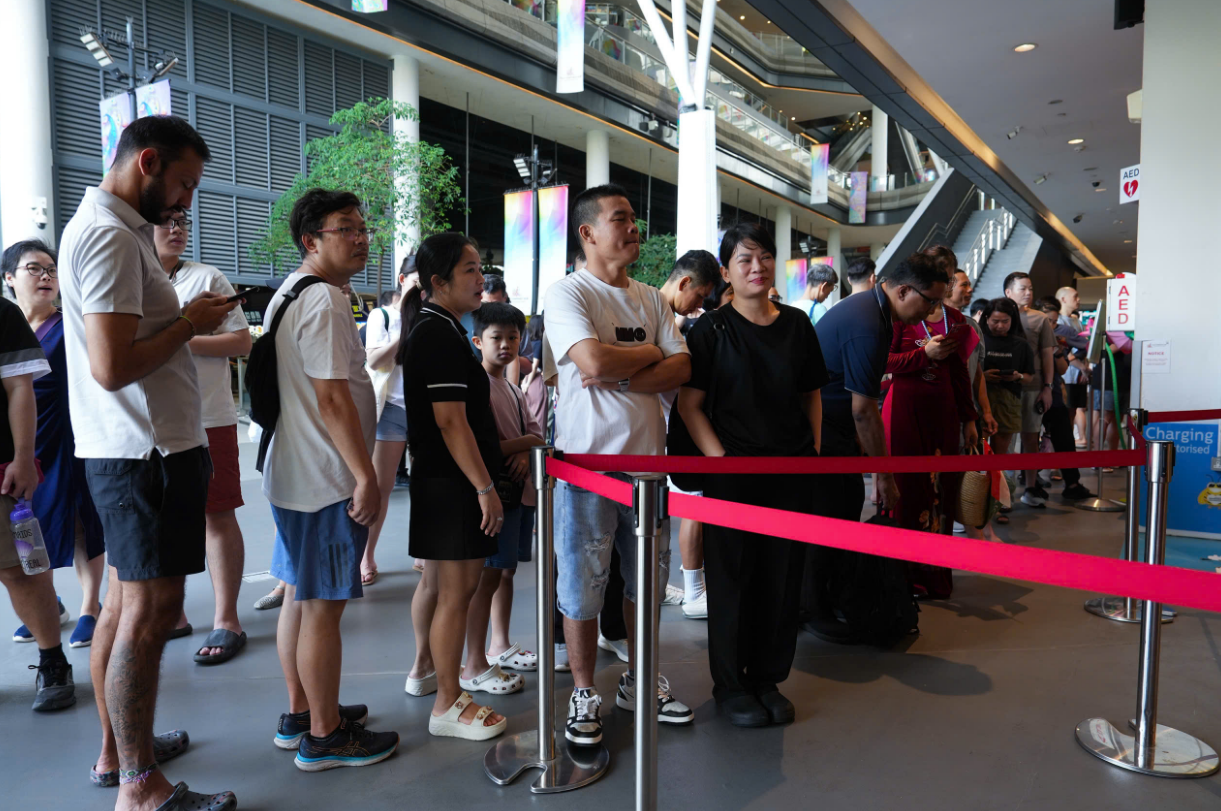 Vietnam Phở Festival in Singapore: Crowds grow on second day
- Ảnh 2.