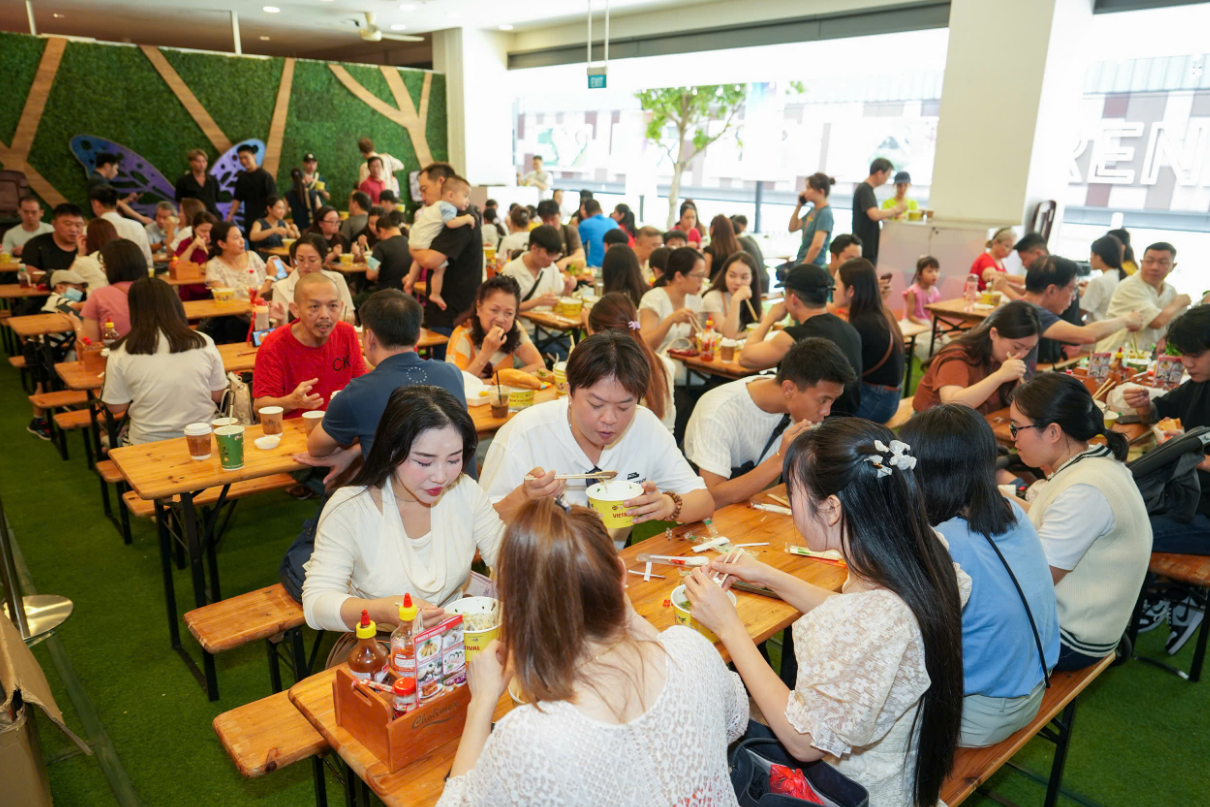 Vietnam Phở Festival in Singapore: Crowds grow on second day
- Ảnh 4.