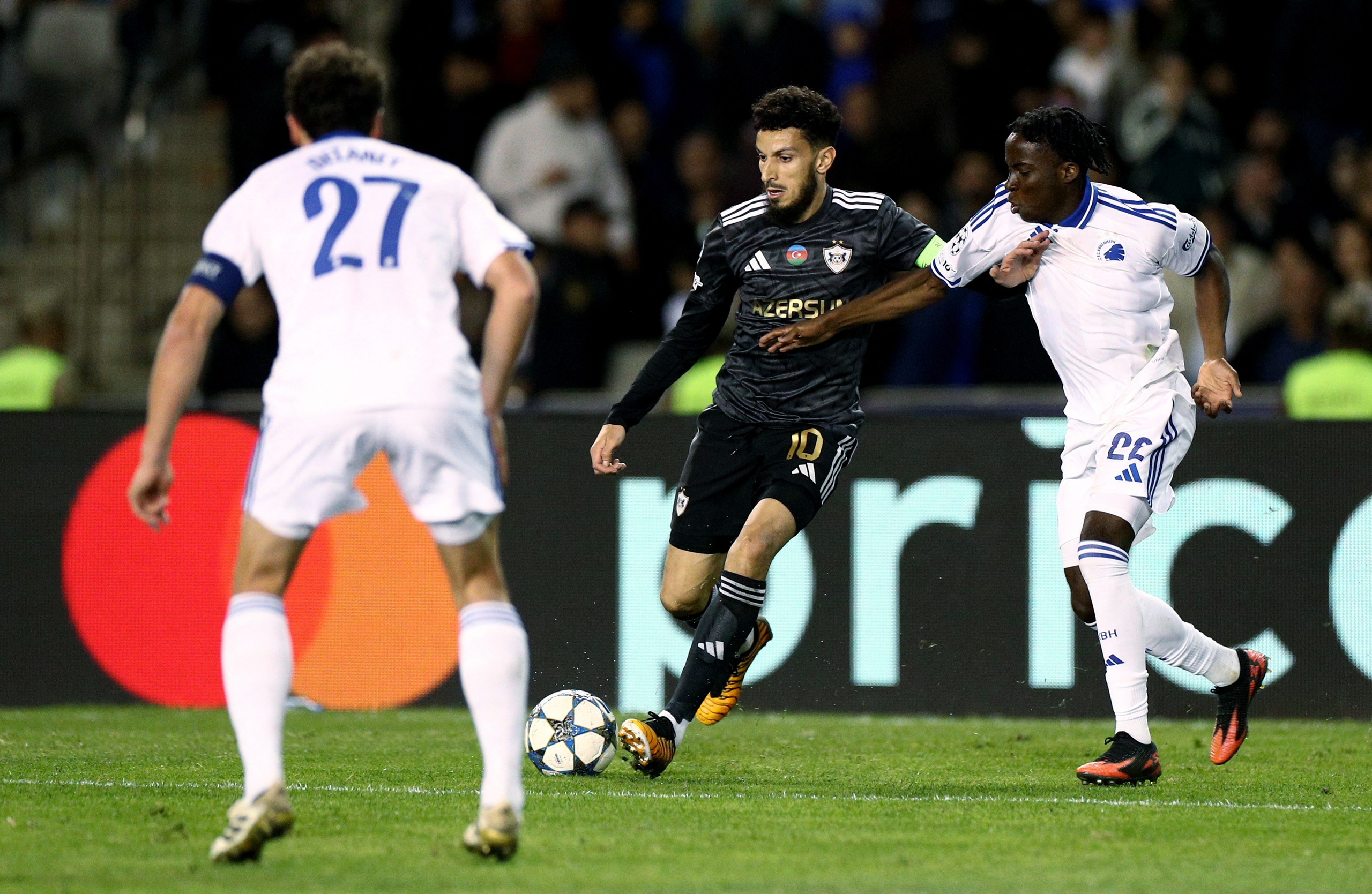 Hiện tượng lạ Qarabag tại Champions League - Ảnh 2.