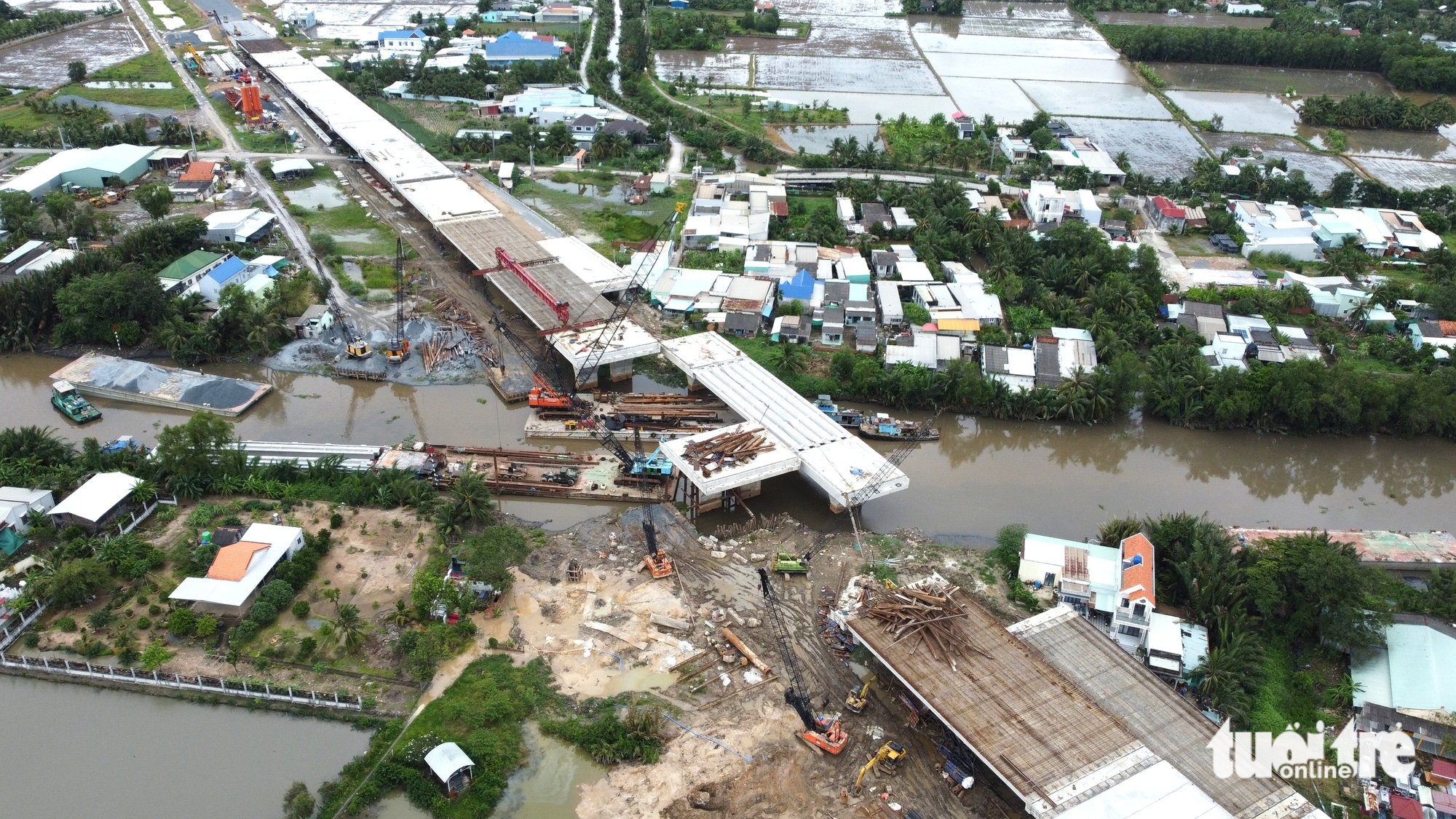 Vành đai 3 qua Tây Ninh đang vượt sông Chợ Đệm, thông xe kỹ thuật cuối tháng 10 - Ảnh 1.