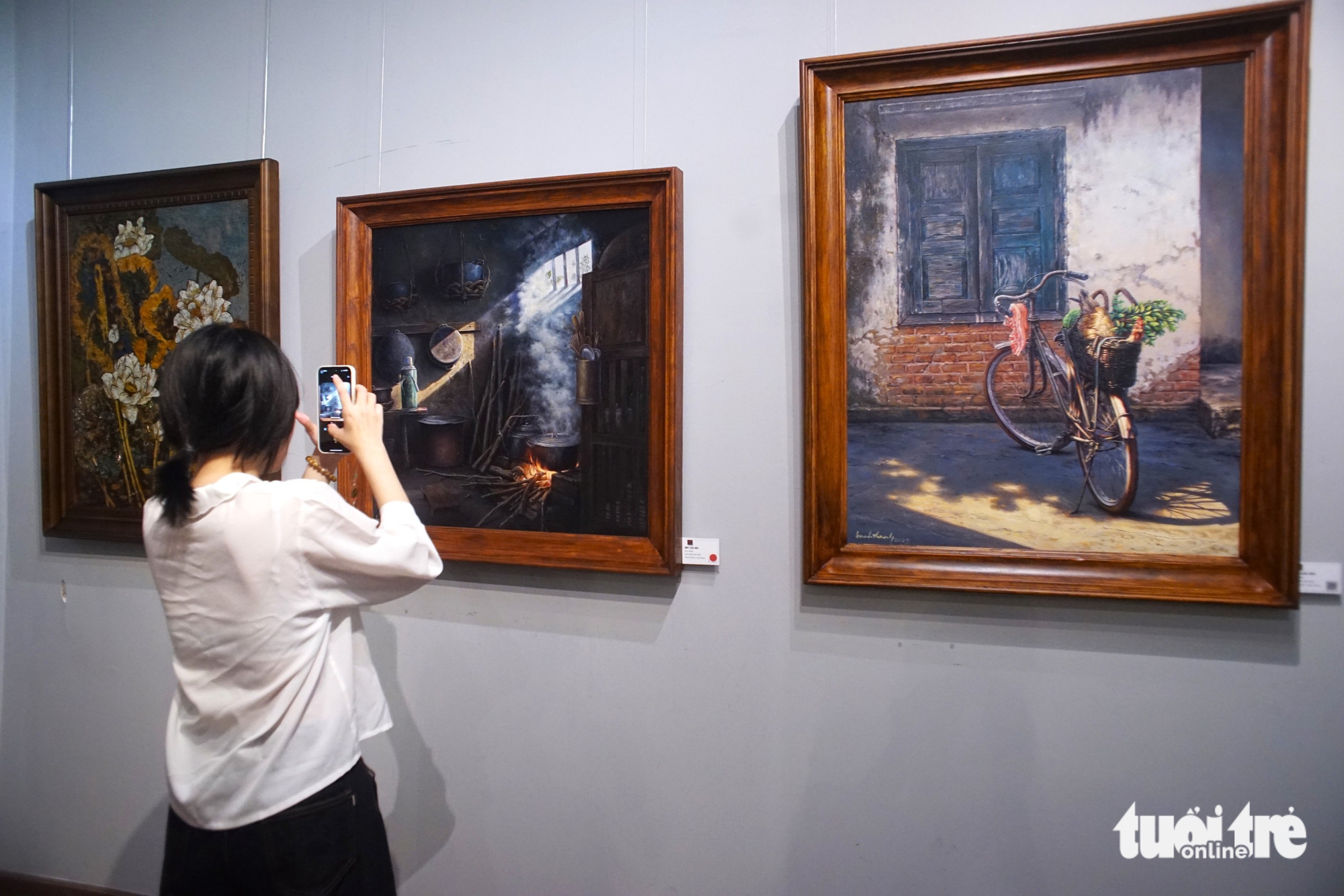 Sáu họa sĩ hòa nhịp sáng tạo cùng Bức sóng 2 - Ảnh 11.