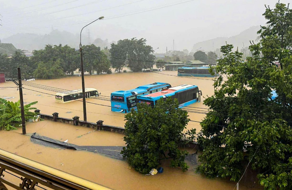 Several parts of Vietnam’s Tuyen Quang Province submerged in historic flood