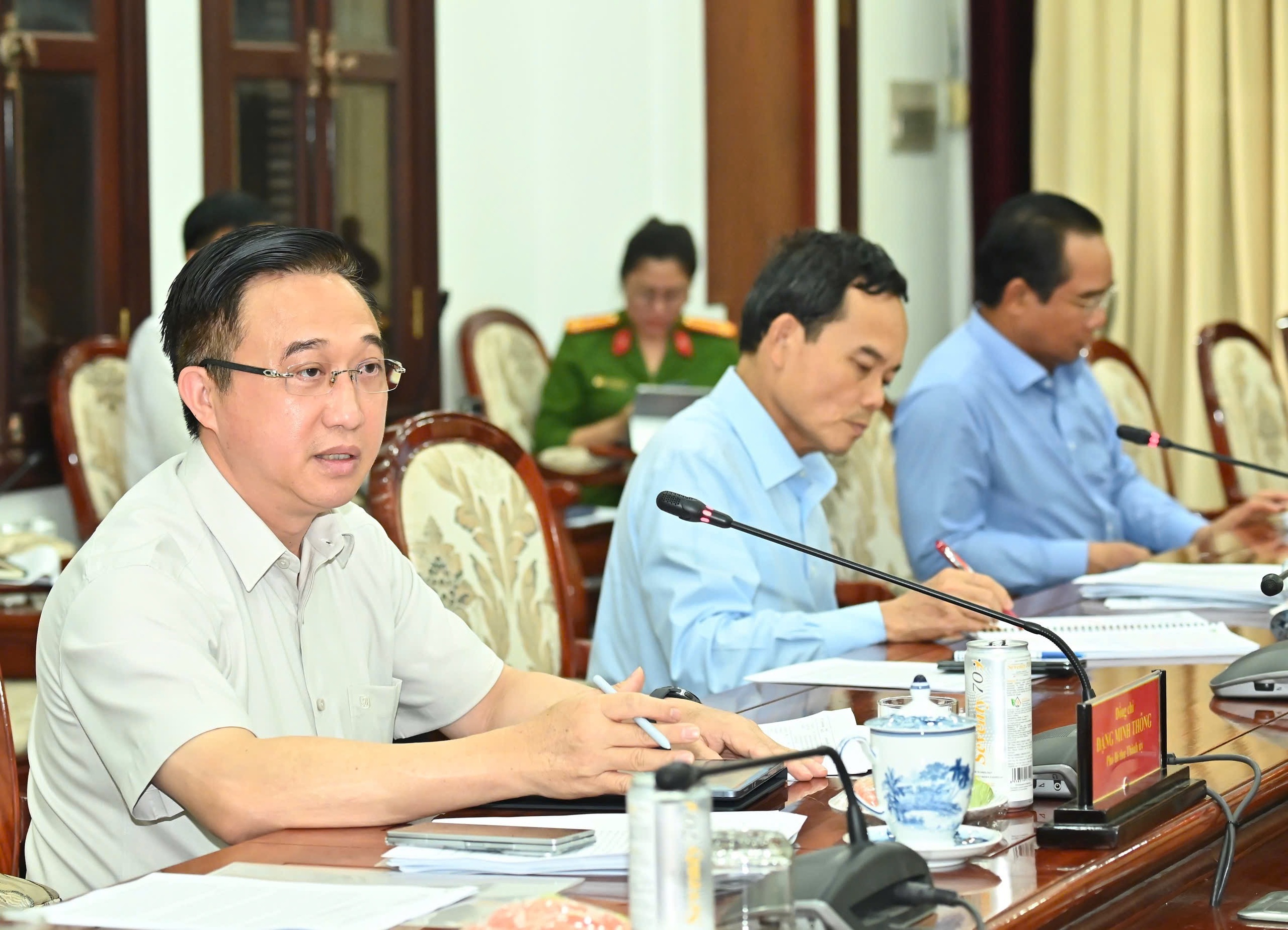 Bí thư Trần Lưu Quang: TP.HCM áp dụng cơ chế thông thoáng nhất để kêu gọi đầu tư - Ảnh 4.