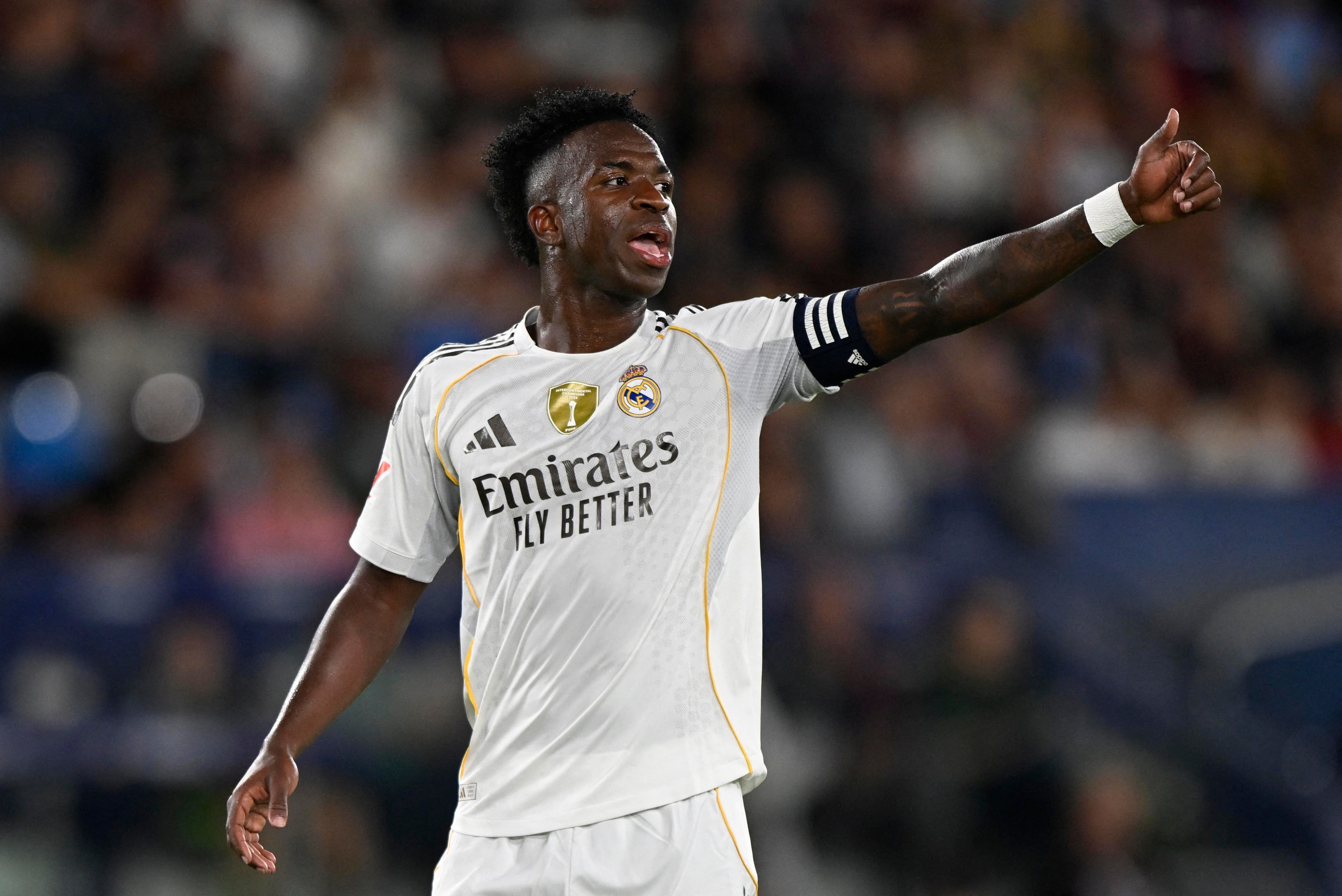 Vinicius mất giá thê thảm, Yamal vẫn độc chiếm ngôi đầu - Ảnh 1.