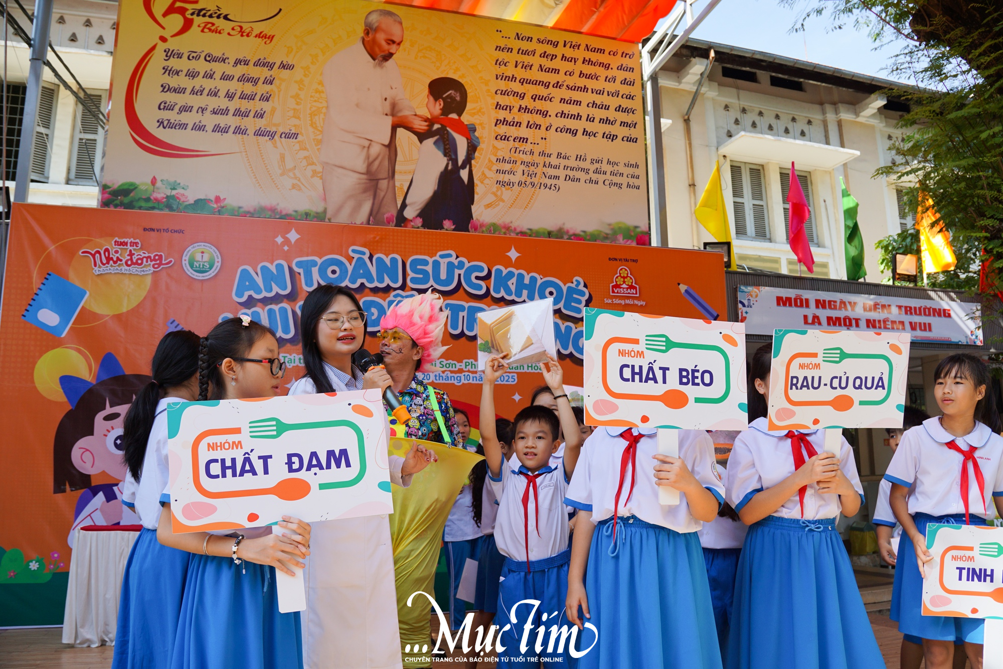Học sinh Trường tiểu học Nguyễn Thái Sơn học cách ăn đúng để khỏe mạnh- Ảnh 2.