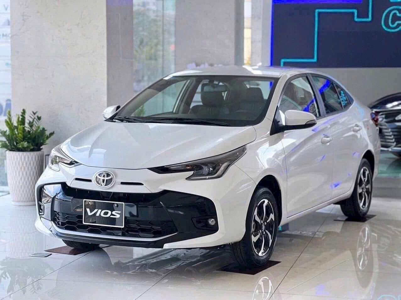 Hàng loạt sedan hạng B giảm giá hàng chục triệu đồng tại Việt Nam: Có mẫu chưa đến 350 triệu đồng, rẻ hơn cả Morning- Ảnh 2. sedan cỡ B - Ảnh 1.