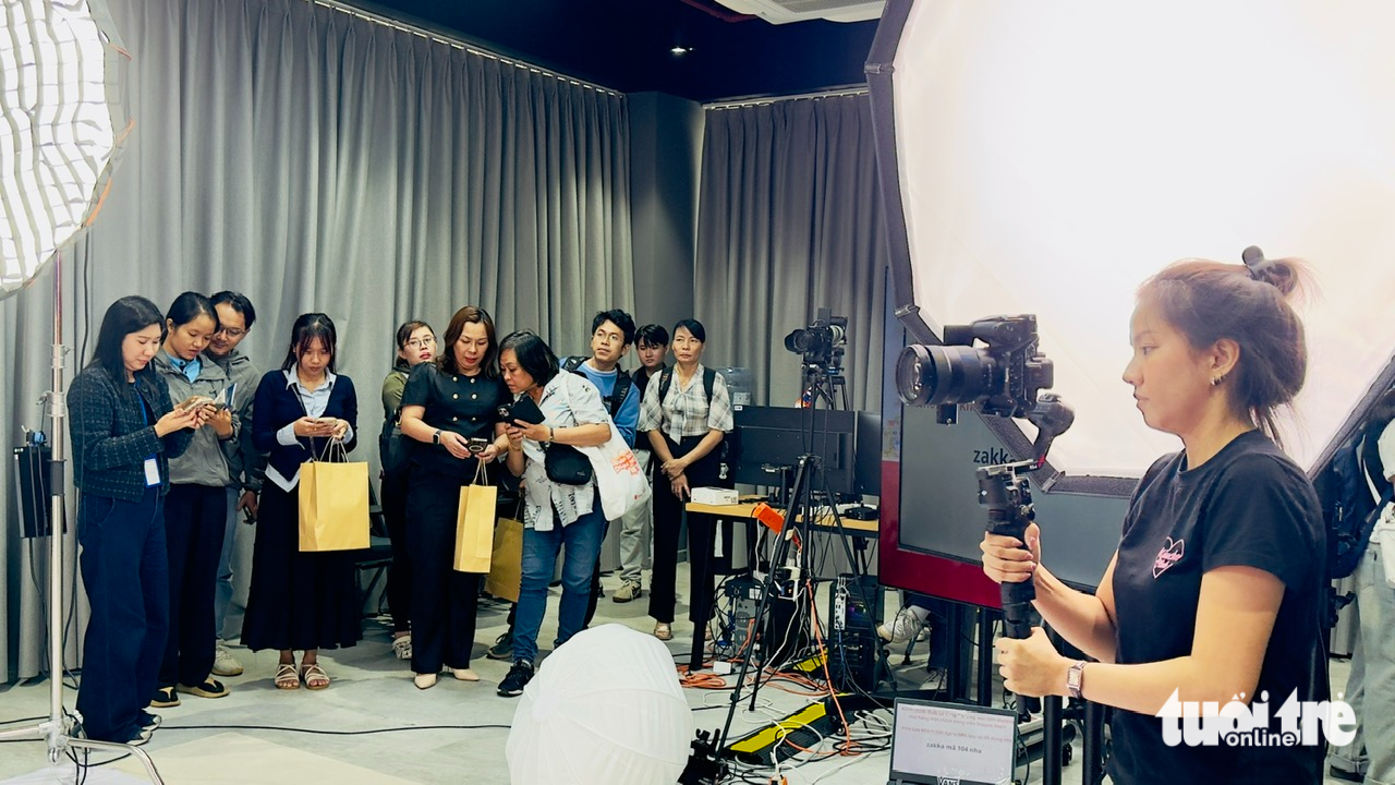 livestream - Ảnh 7.