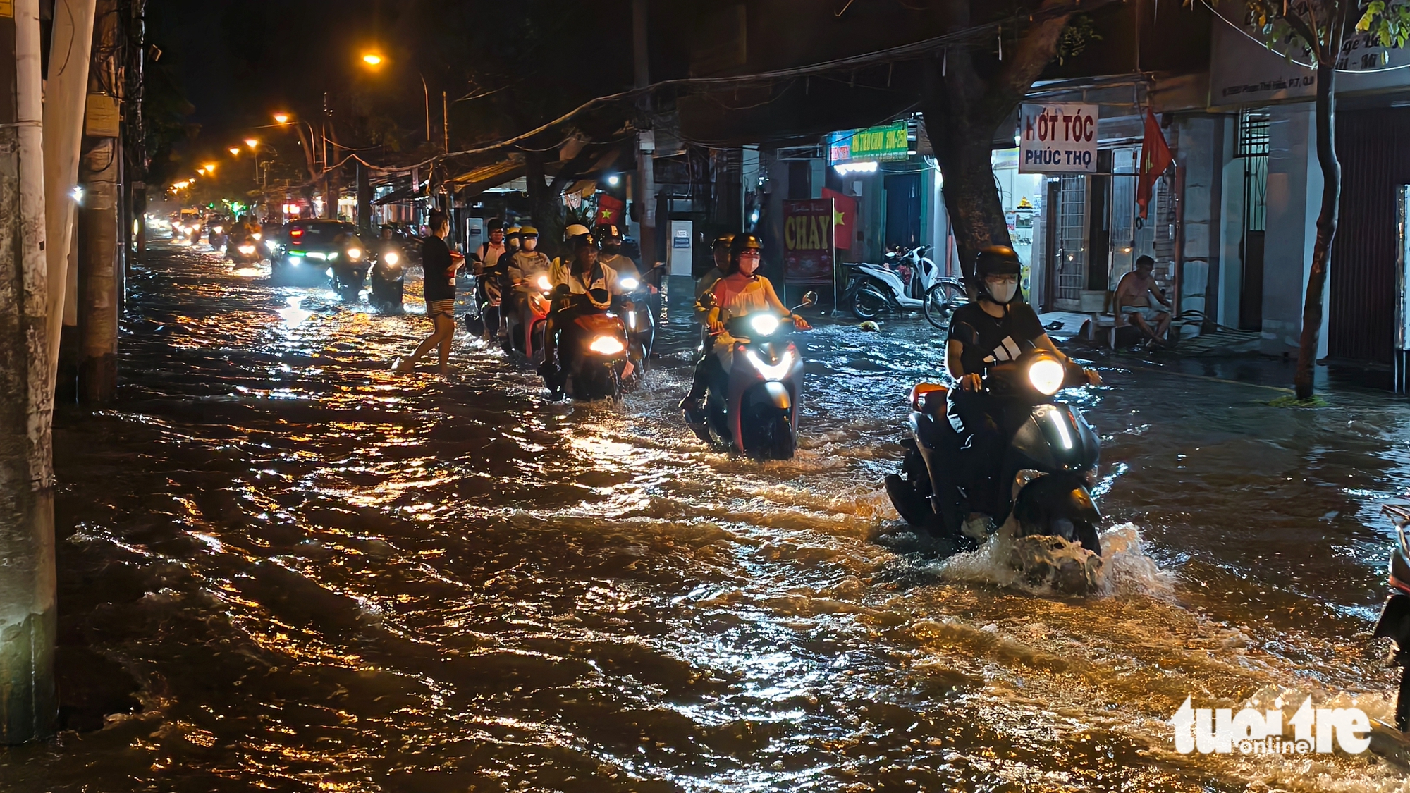 triều cường - Ảnh 3.