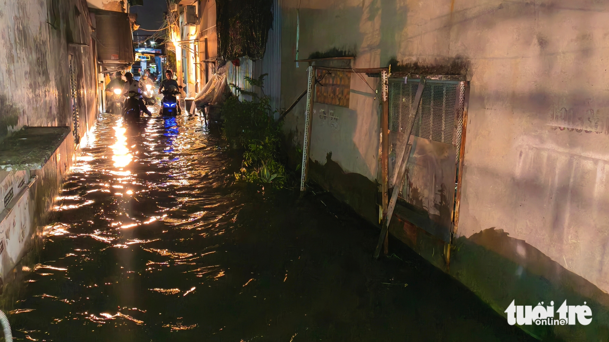 triều cường - Ảnh 4.