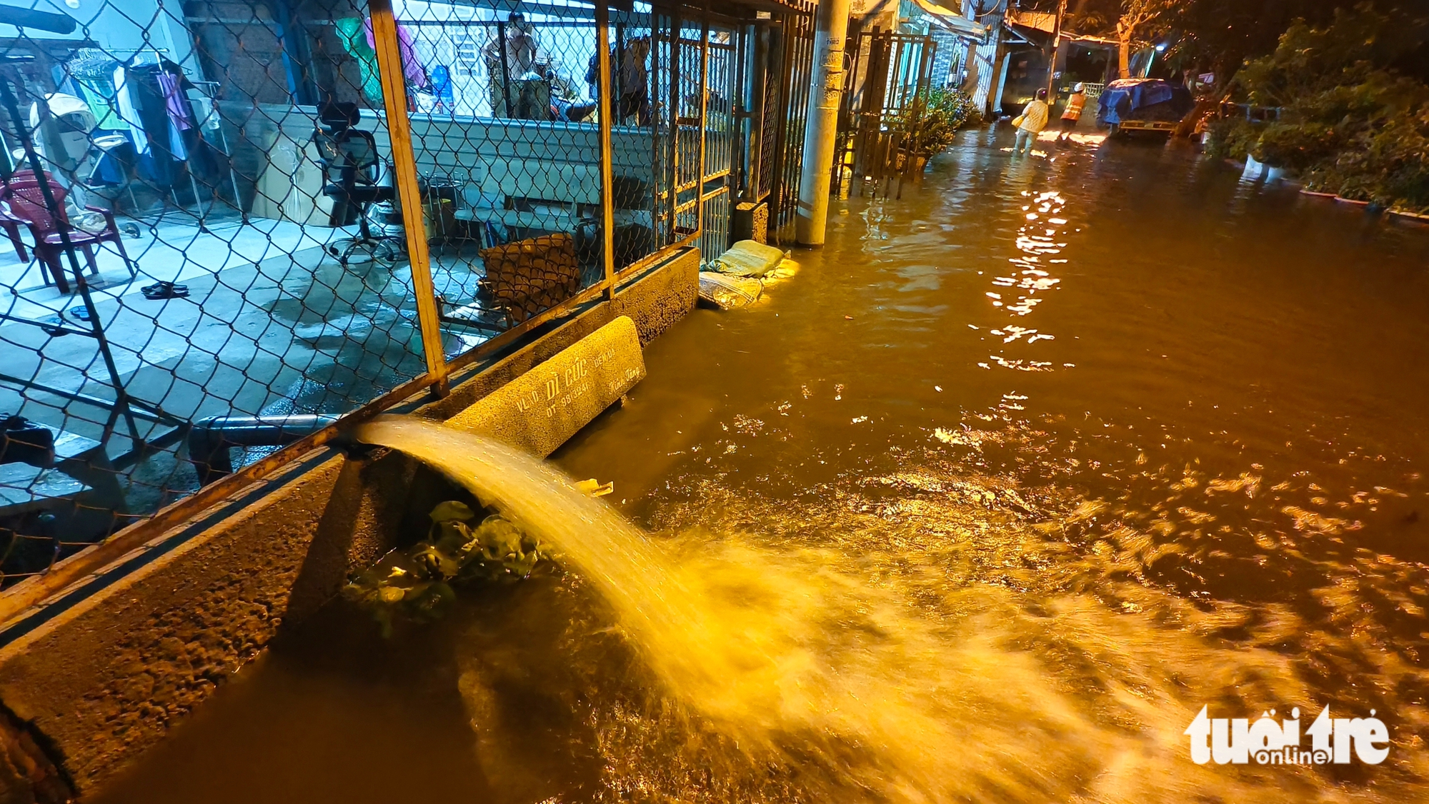 triều cường - Ảnh 2.