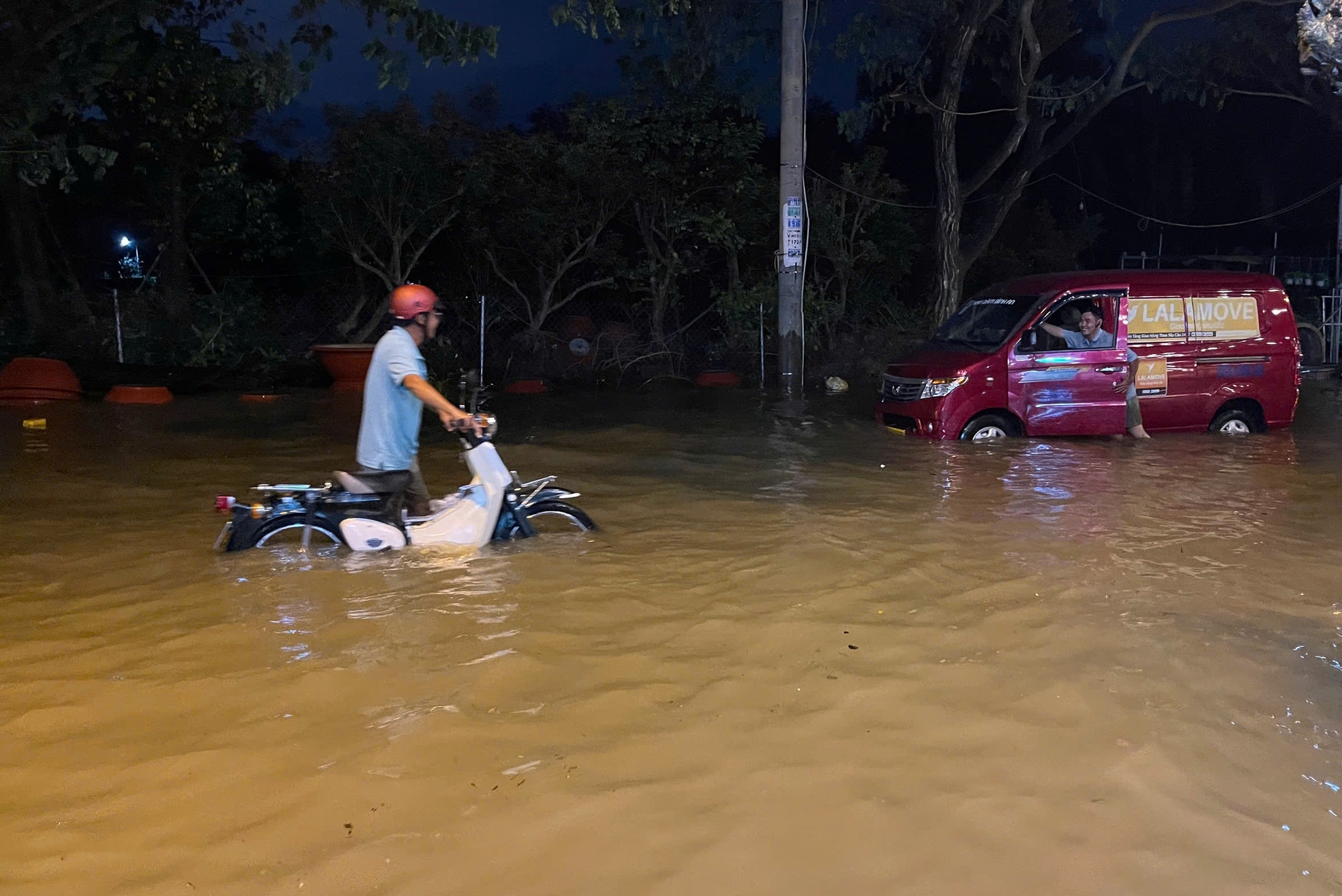 triều cường - Ảnh 9.