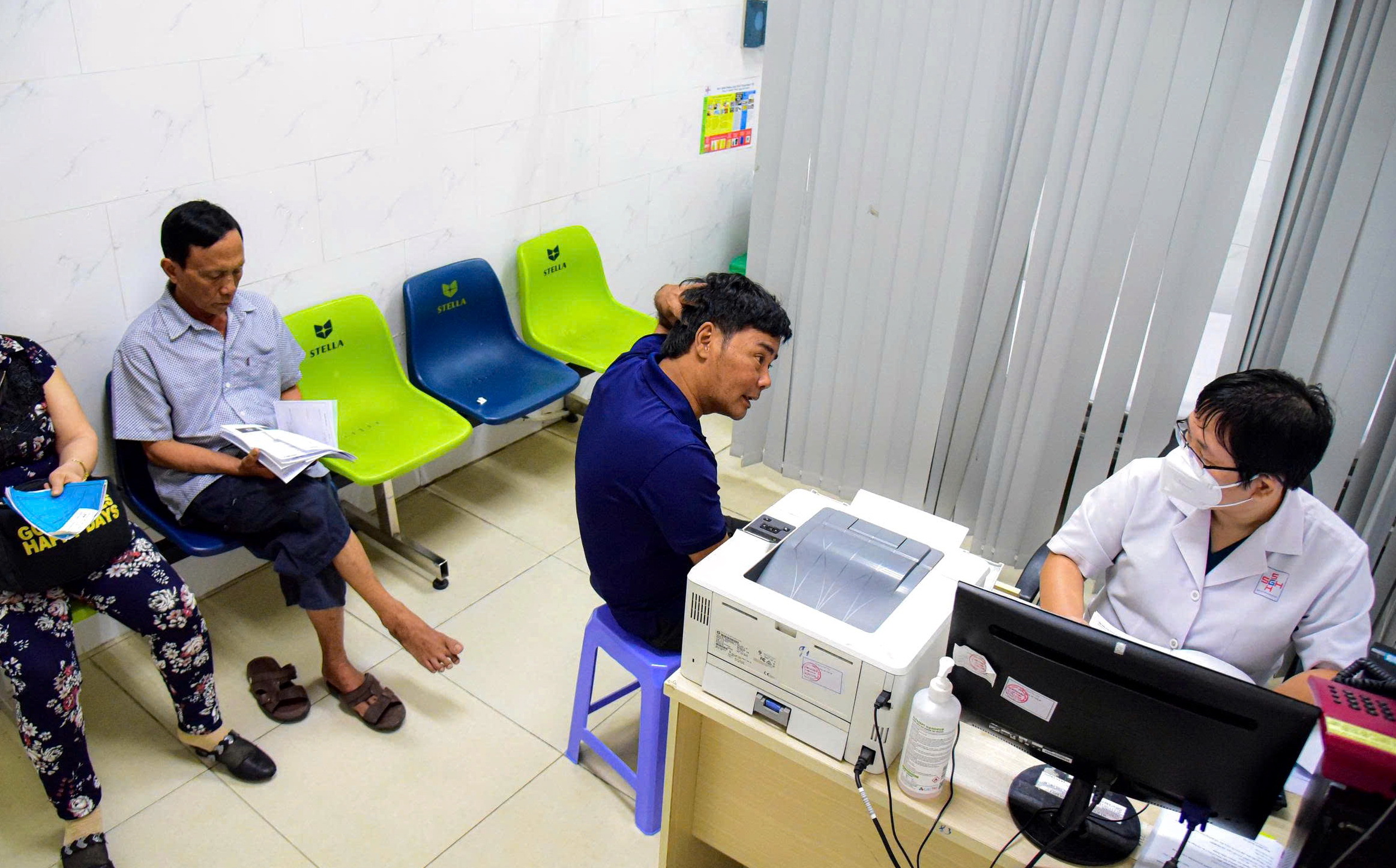 khám sức khỏe - Ảnh 1.