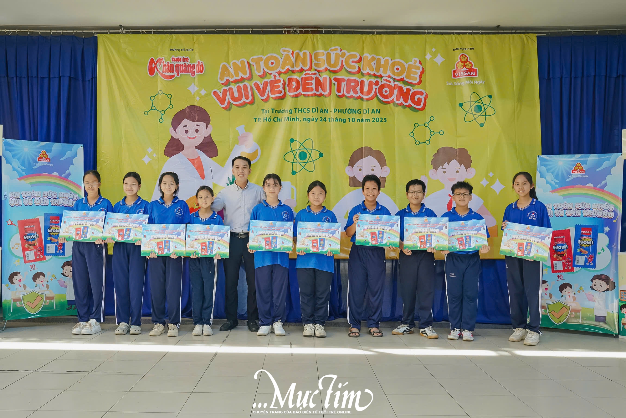 Học sinh Trường THCS Dĩ An tìm hiểu bí quyết chọn thực phẩm đúng và sạch- Ảnh 9.