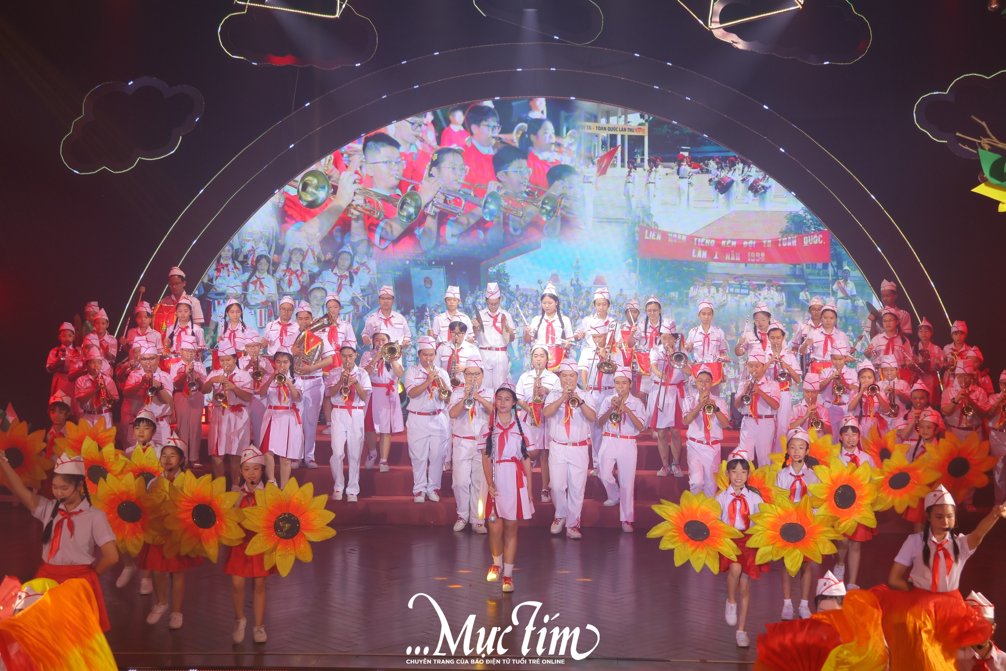 Chung tay phát triển Nhà thiếu nhi TP.HCM - ngôi nhà hạnh phúc của tuổi thơ- Ảnh 1. Chung tay phát triển Nhà thiếu nhi TP.HCM - ngôi nhà hạnh phúc của tuổi thơ- Ảnh 1.