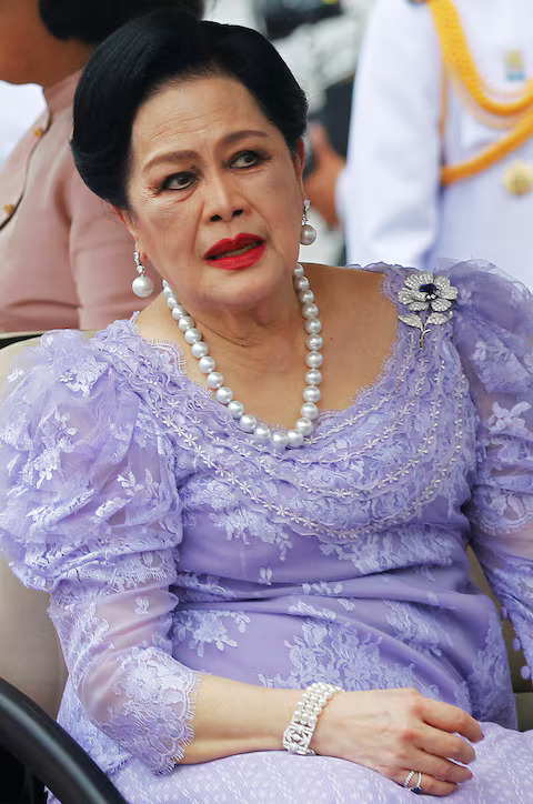 Thailand's Queen Mother Sirikit, influential style icon, dies at 93 - Ảnh 4. Thailand's Queen Mother Sirikit, influential style icon, dies at 93 - Ảnh 4.