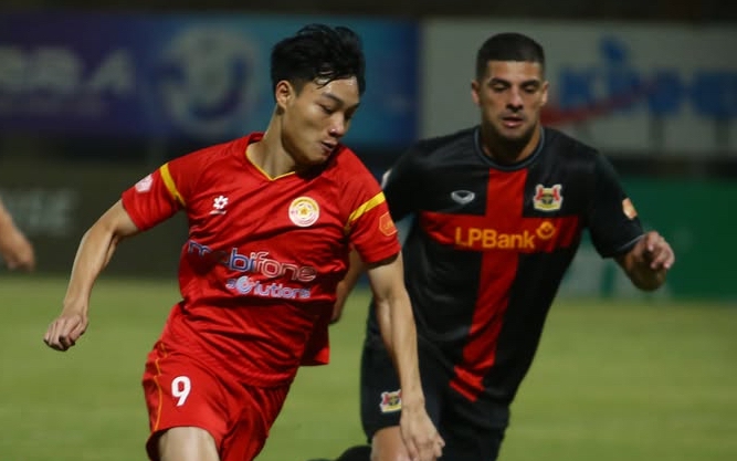 Đánh bại Thể Công, Hoàng Anh Gia Lai thắng trận đầu tiên tại V-League 1- Ảnh 2.