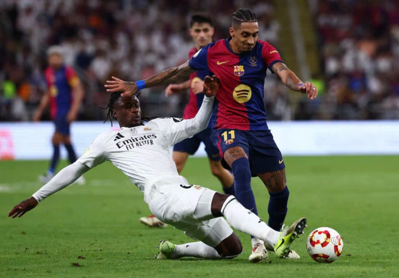 Siêu kinh điển Real Madrid - Barcelona: cuộc đua giành ngôi đầu