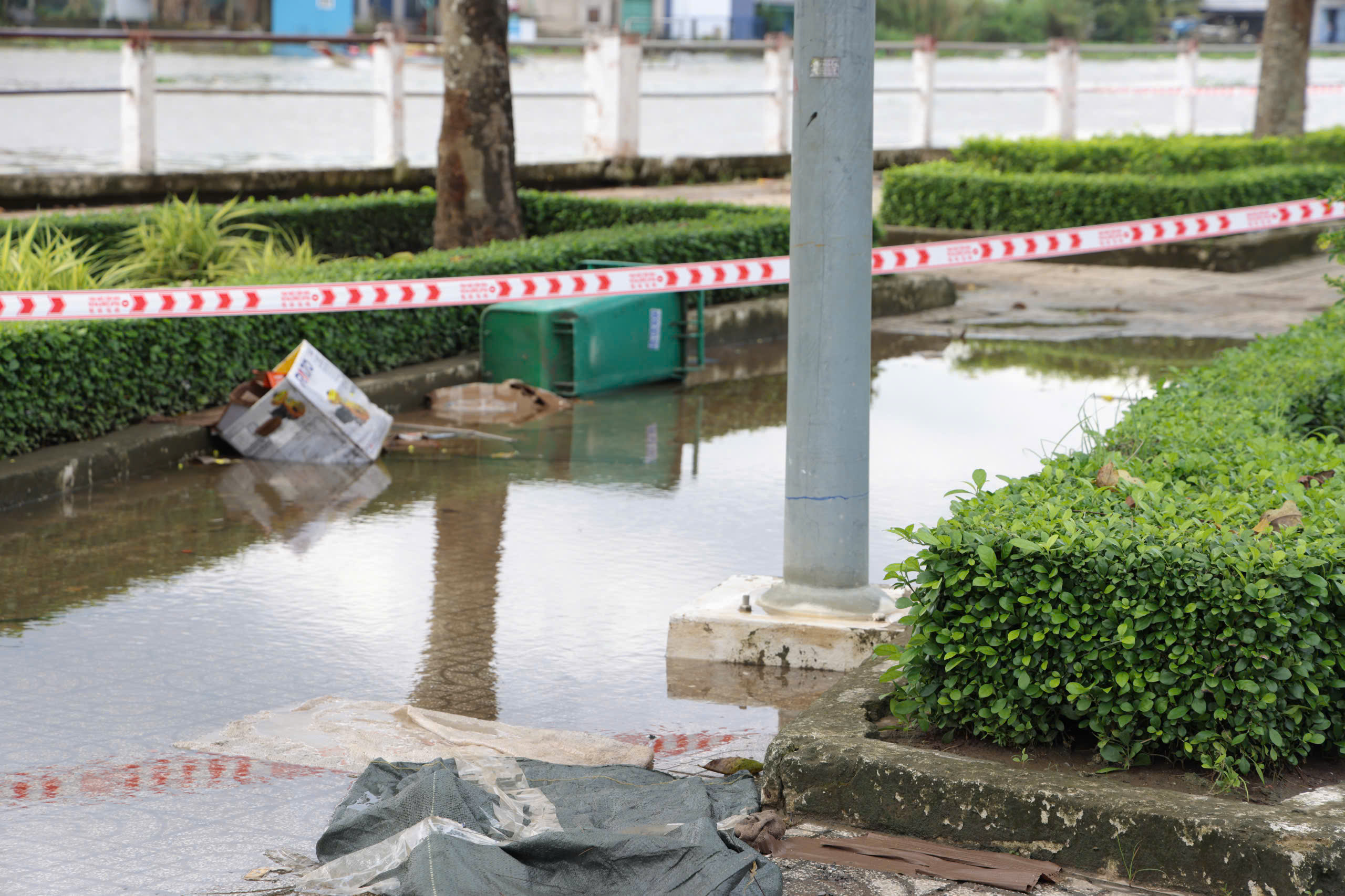 Rò rỉ điện làm chết 2 bé ở Cần Thơ: Cần làm rõ trách nhiệm, bồi thường thỏa đáng - Ảnh 1.