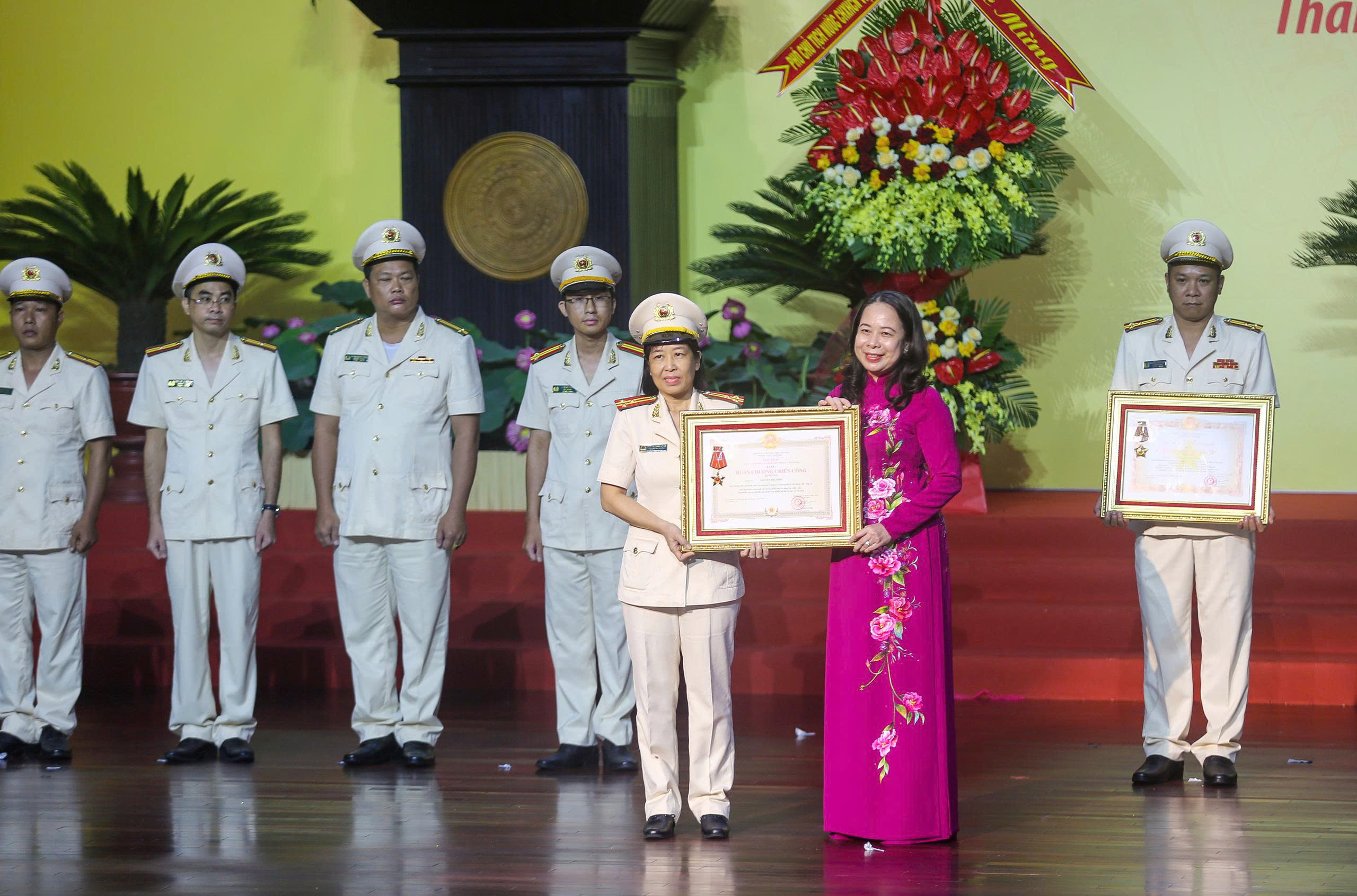 yêu nước - Ảnh 1.