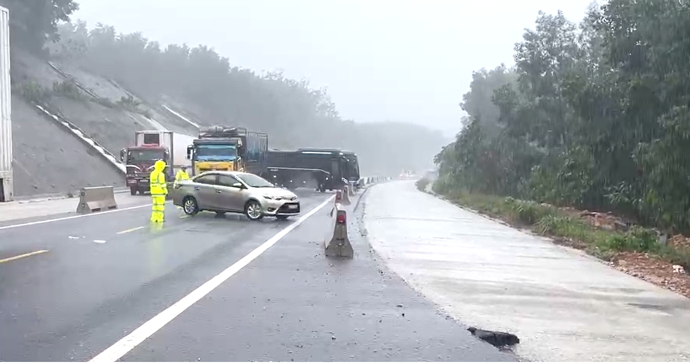 cao tốc - Ảnh 4.