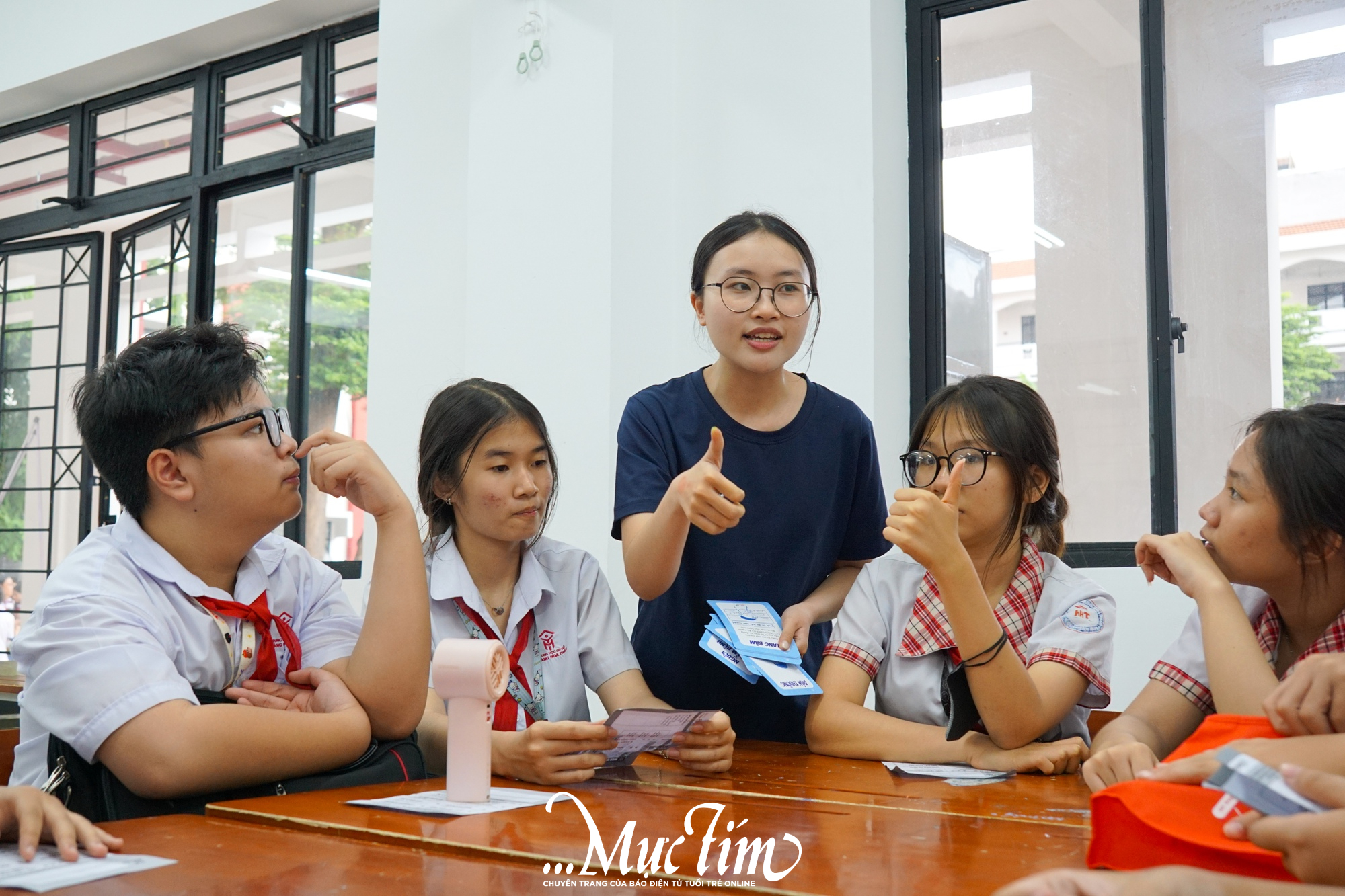 Học sinh Trường THCS Hoàng Hoa Thám chơi boardgame khám phá khoa học- Ảnh 3. Học sinh Trường THCS Hoàng Hoa Thám chơi boardgame khám phá khoa học- Ảnh 3.
