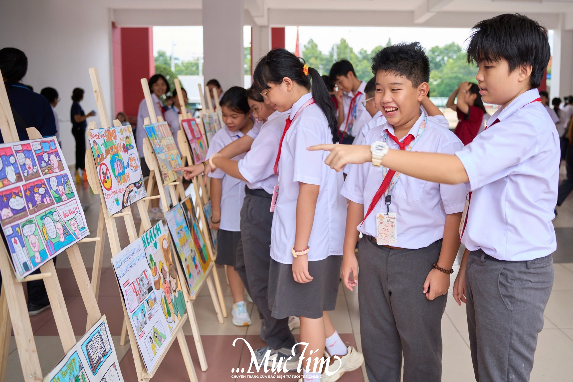 Khoa học gần gũi qua nét vẽ sắc màu của học trò THCS Hoàng Hoa Thám- Ảnh 1. Khoa học gần gũi qua nét vẽ sắc màu của học trò THCS Hoàng Hoa Thám- Ảnh 1.