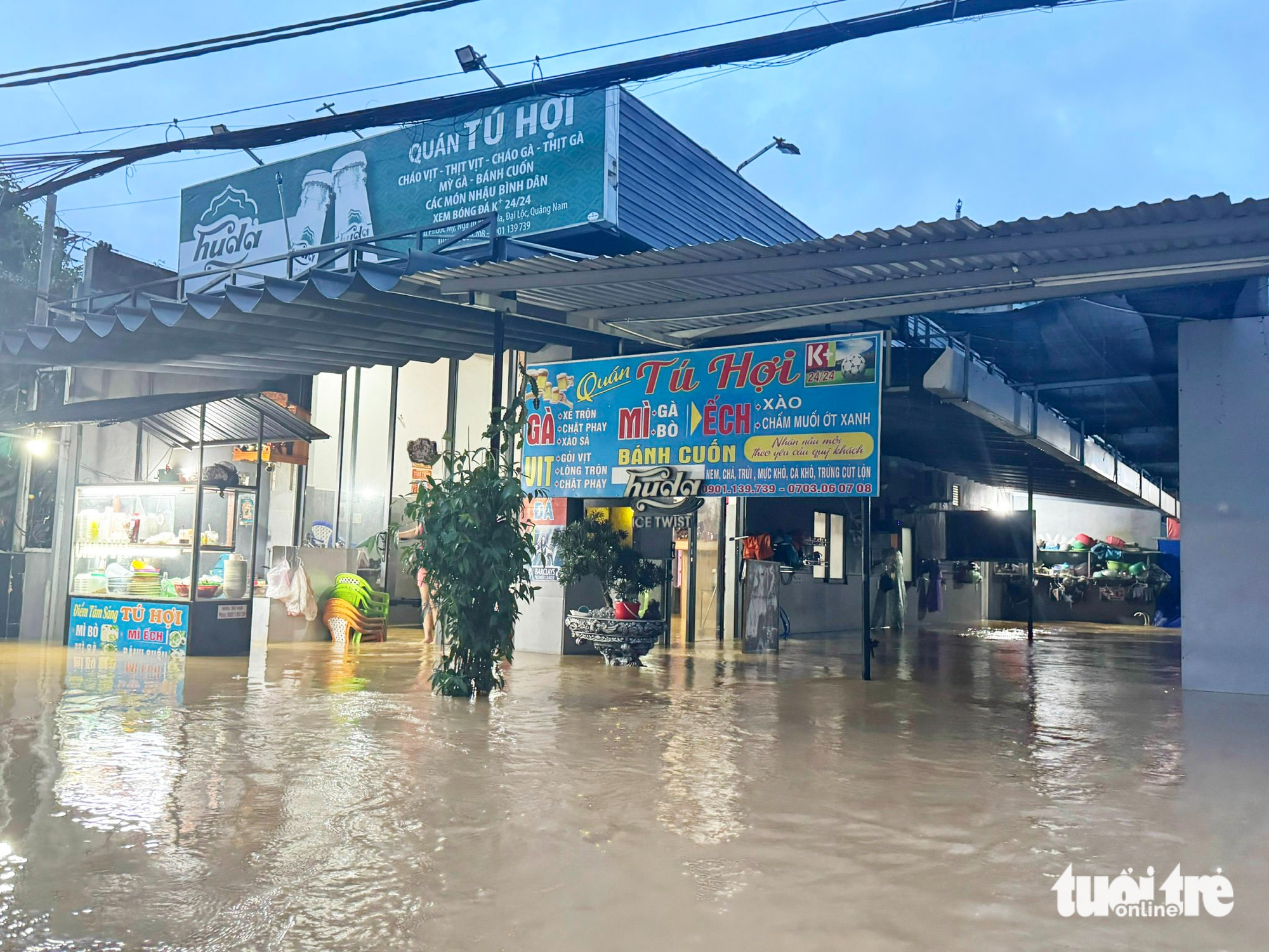 nước lũ - Ảnh 4.