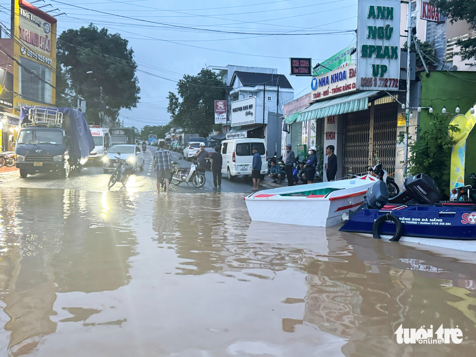 nước lũ - Ảnh 5.