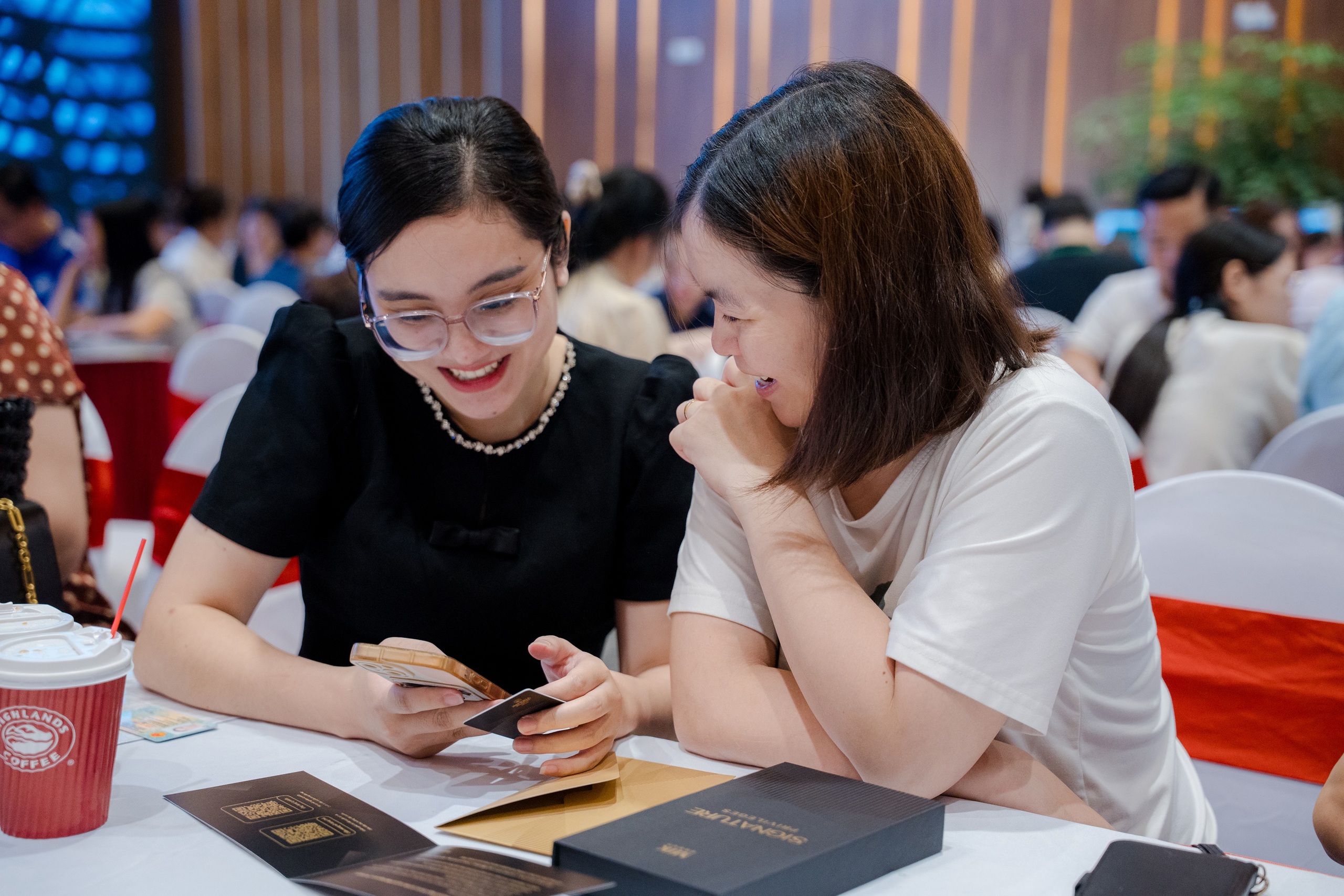 MIK Signature Privileges - Ảnh 2.