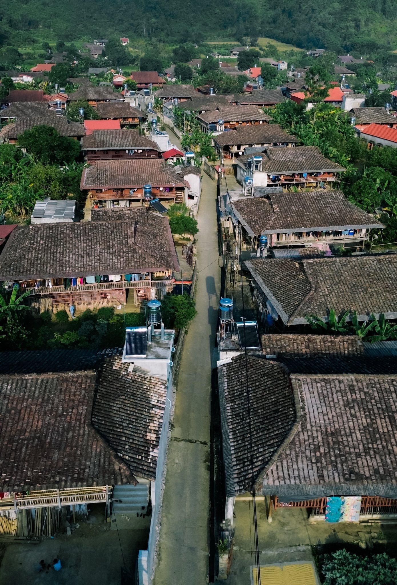 Inside Vietnam’s yin-yang roofed stilt house village named among world’s best- Ảnh 4. Inside Vietnam’s yin-yang roofed stilt house village named among world’s best- Ảnh 4.
