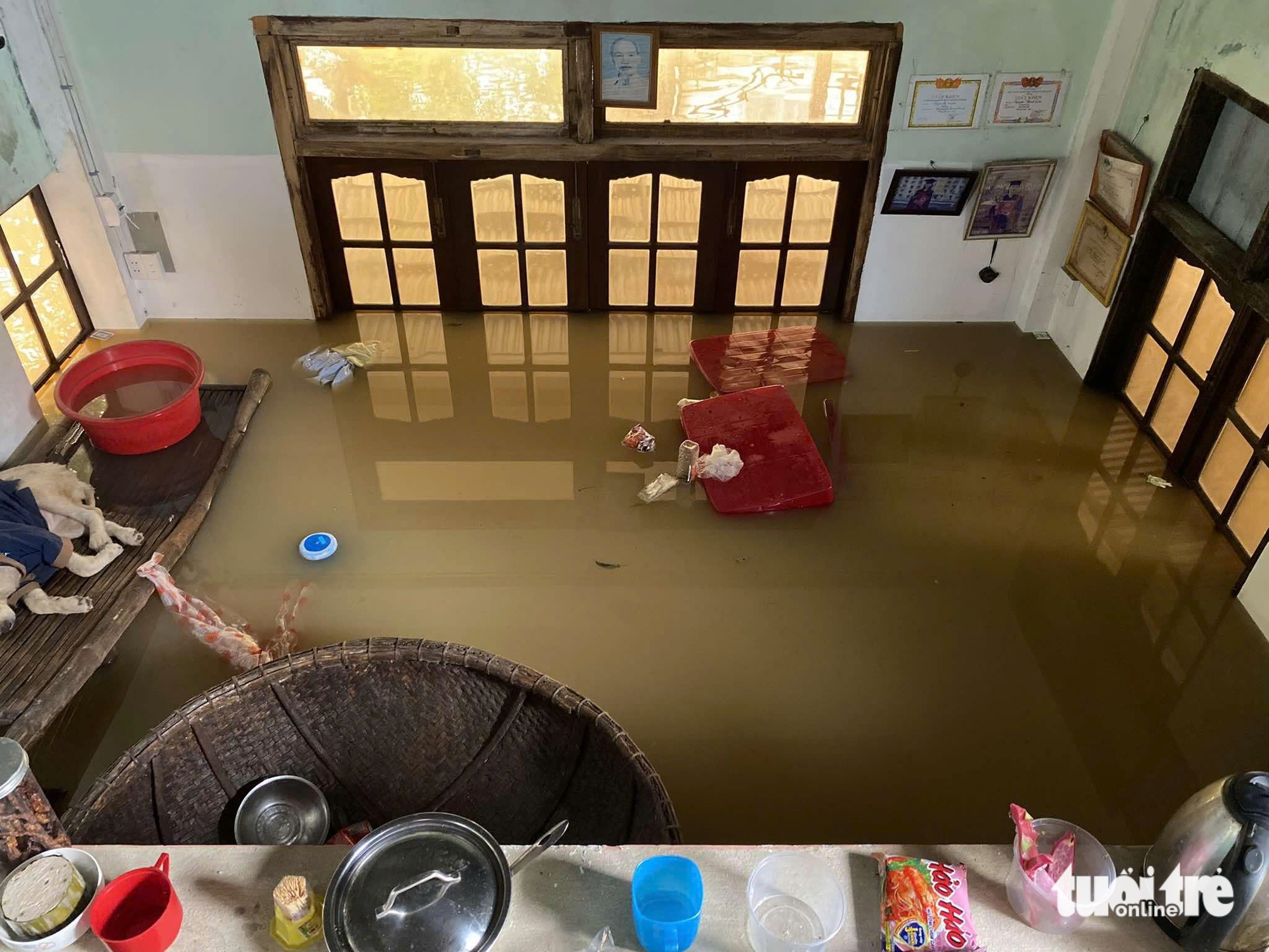 nước lũ - Ảnh 7.