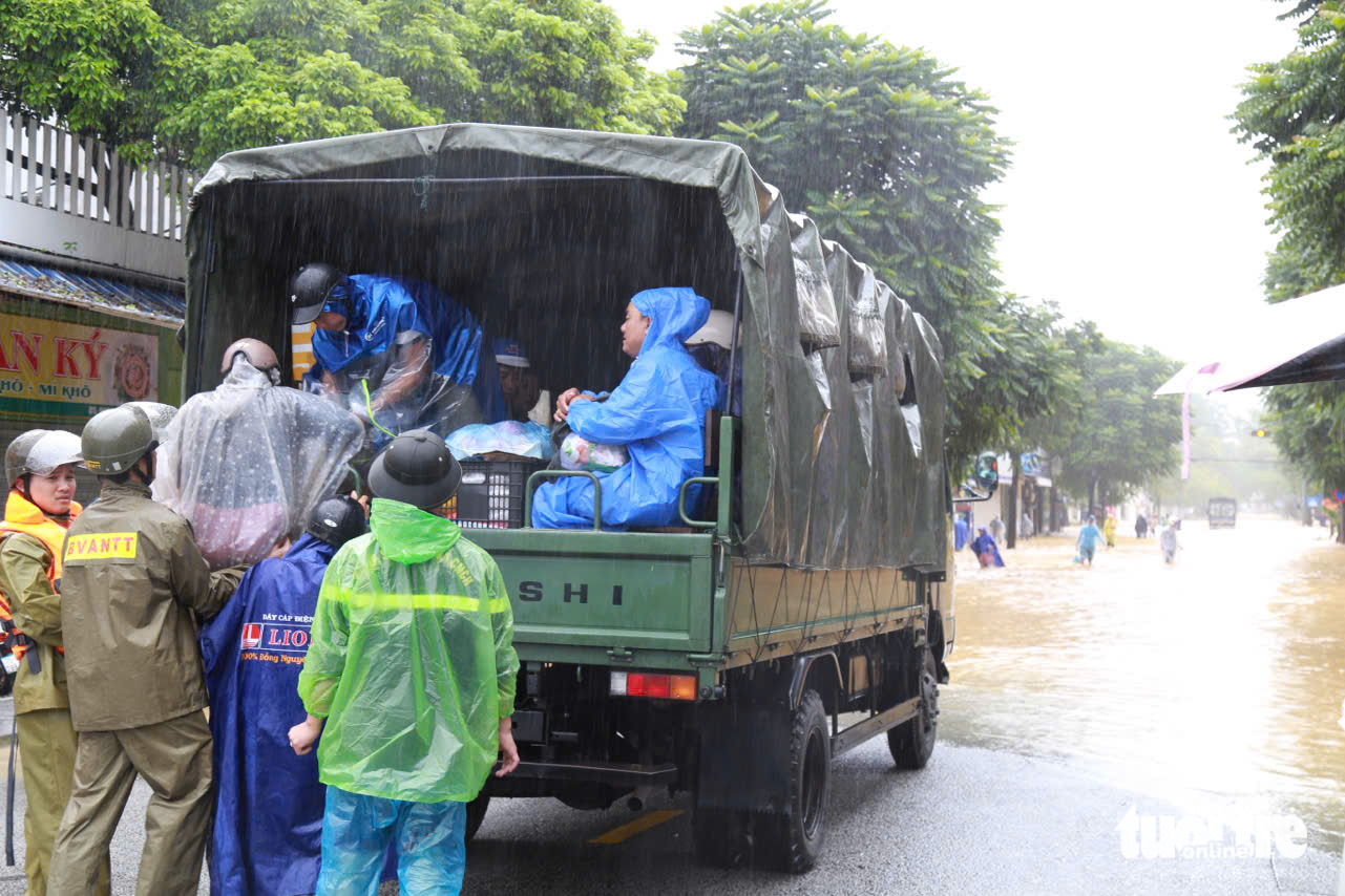 bệnh viện - Ảnh 1.