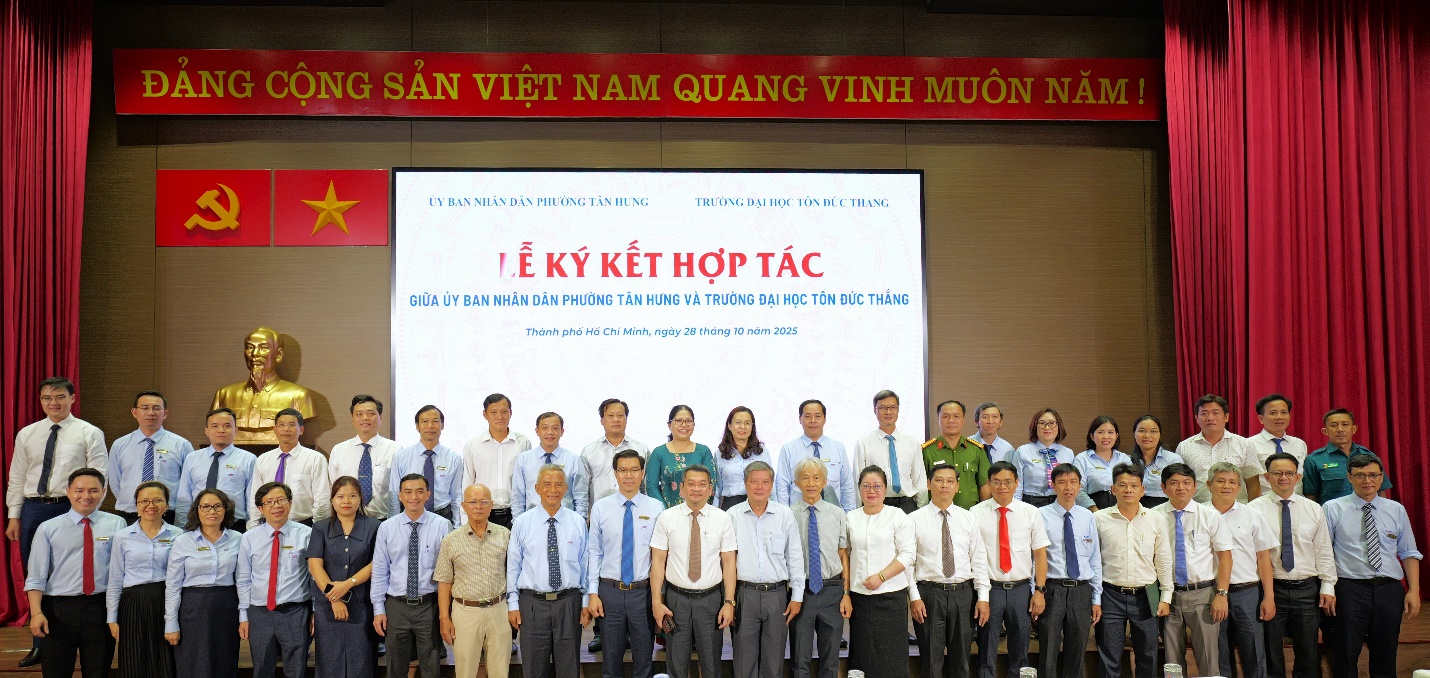 Trường ĐH Tôn Đức Thắng và phường Tân Hưng hợp tác, thúc đẩy đổi mới sáng tạo - Ảnh 4.