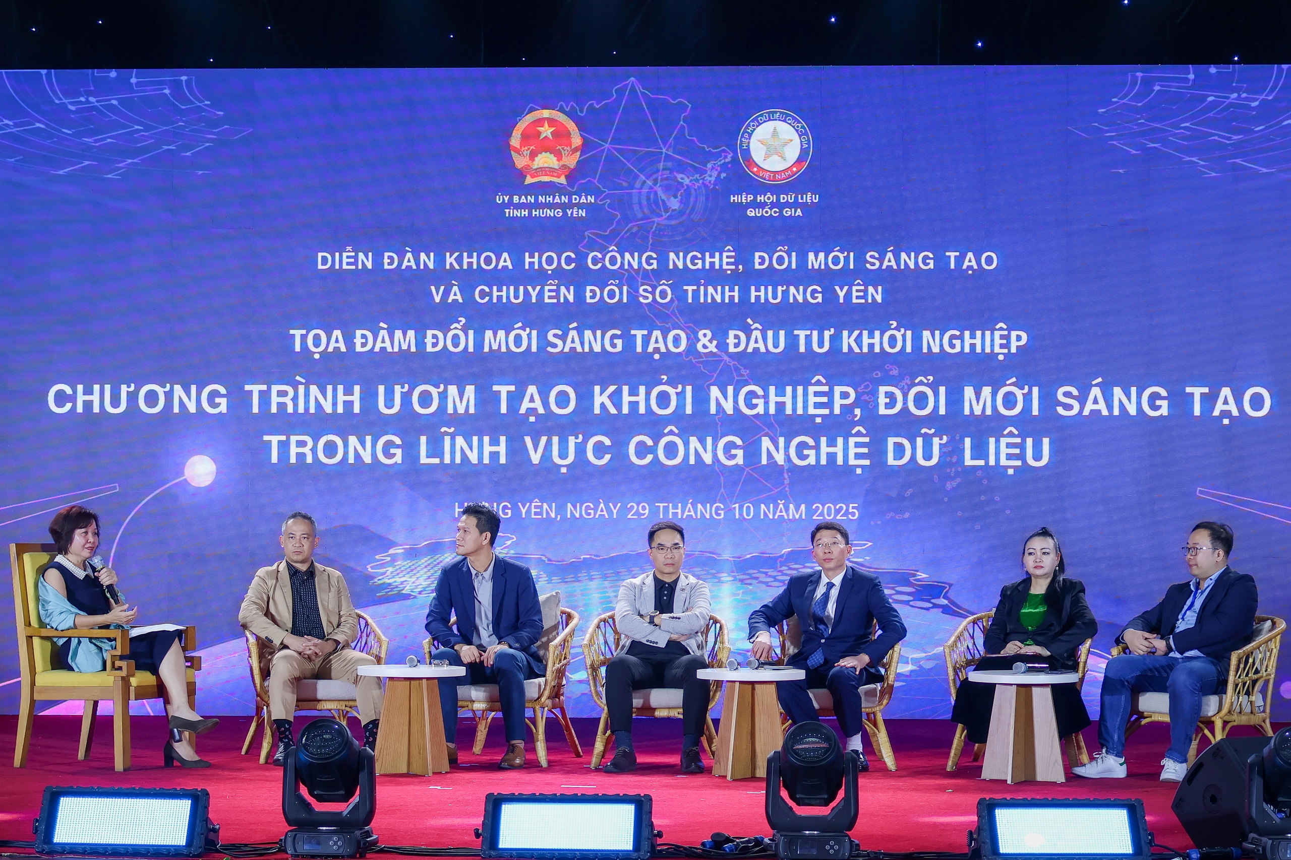 Việt Nam muốn có ‘kỳ lân’ cần tham khảo cách làm của Ấn Độ - Ảnh 1.