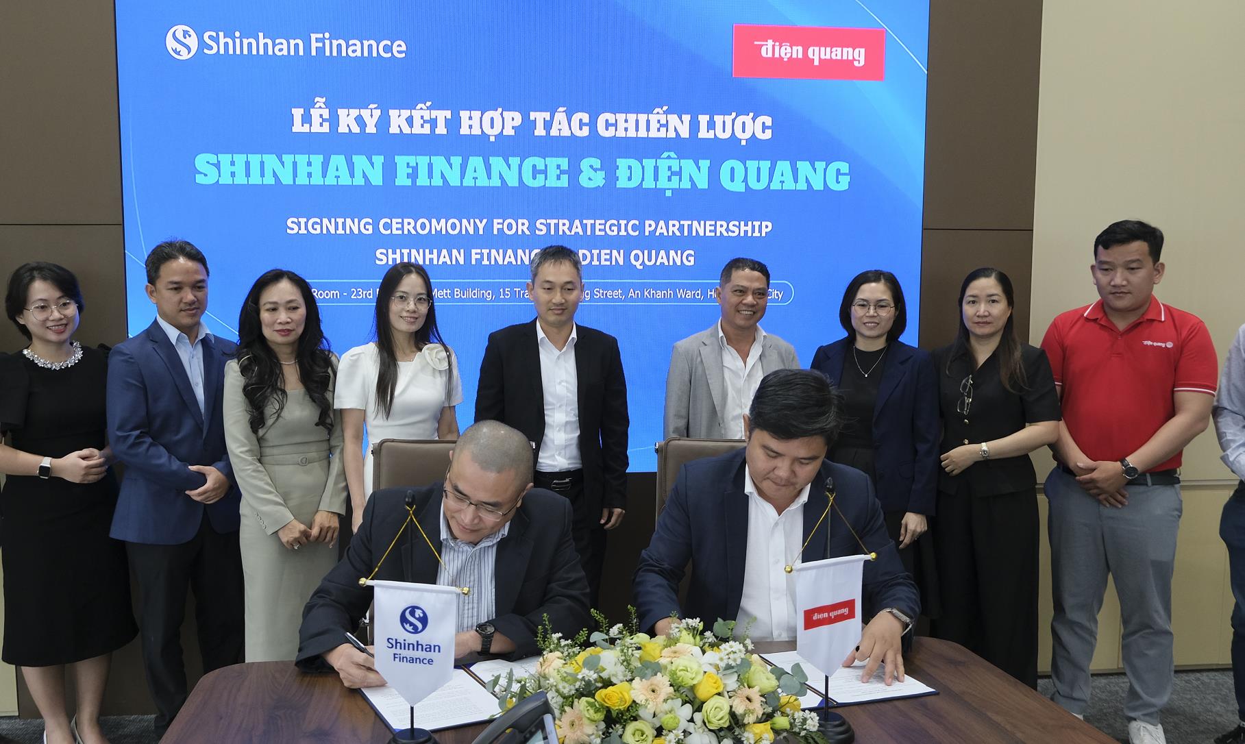 Điện quang - Ảnh 1.