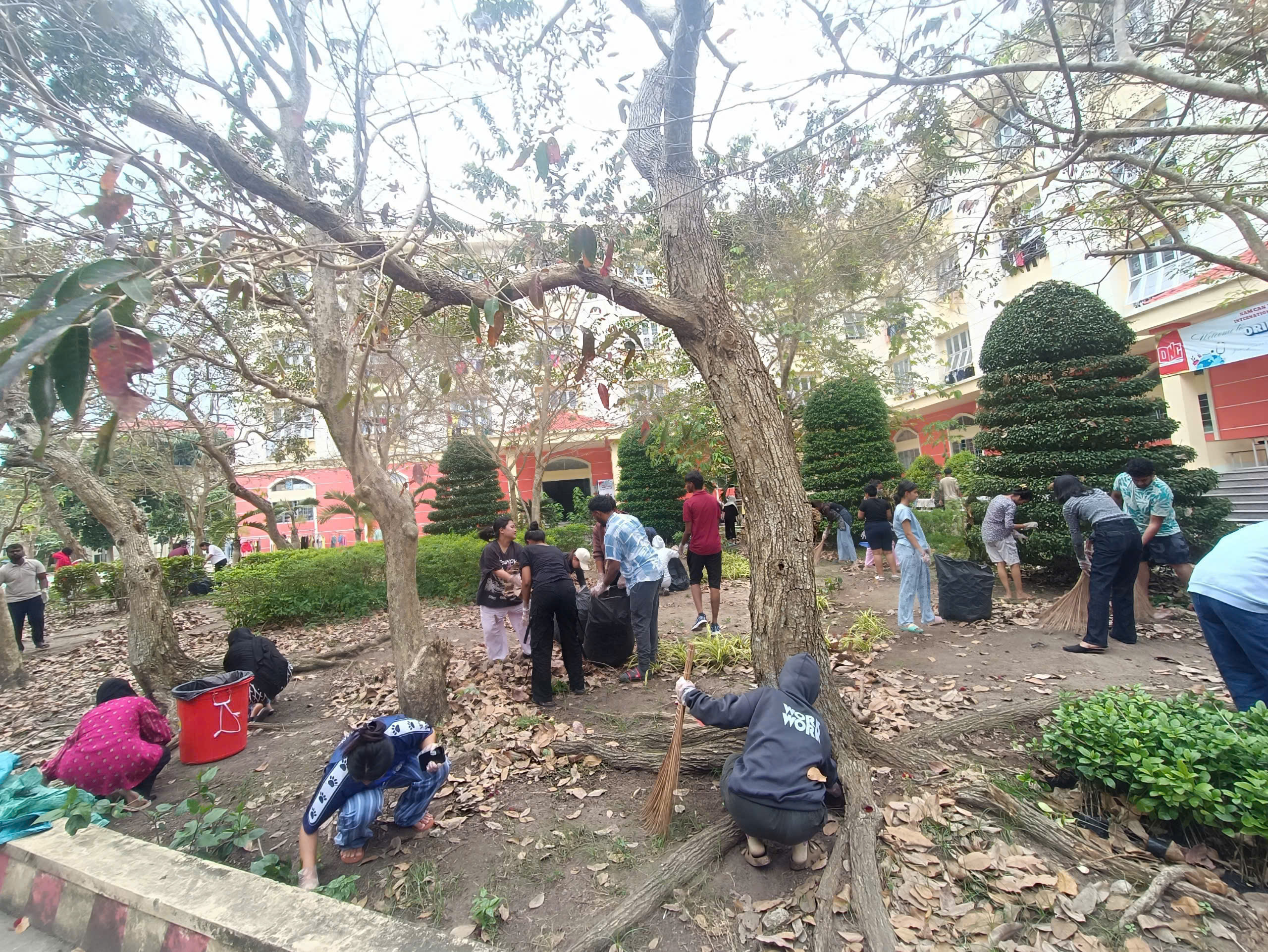 Trường đại học Nam Cần Thơ bác tin '2 sinh viên tự tử trong ký túc xá' - Ảnh 1.