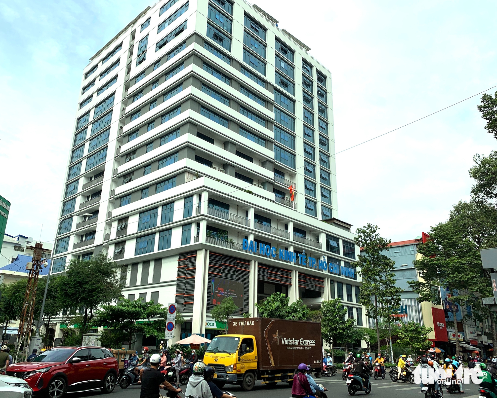 Đại học Việt Nam nào có thứ hạng cao nhất trên bảng xếp hạng đại học thế giới? - Ảnh 1.