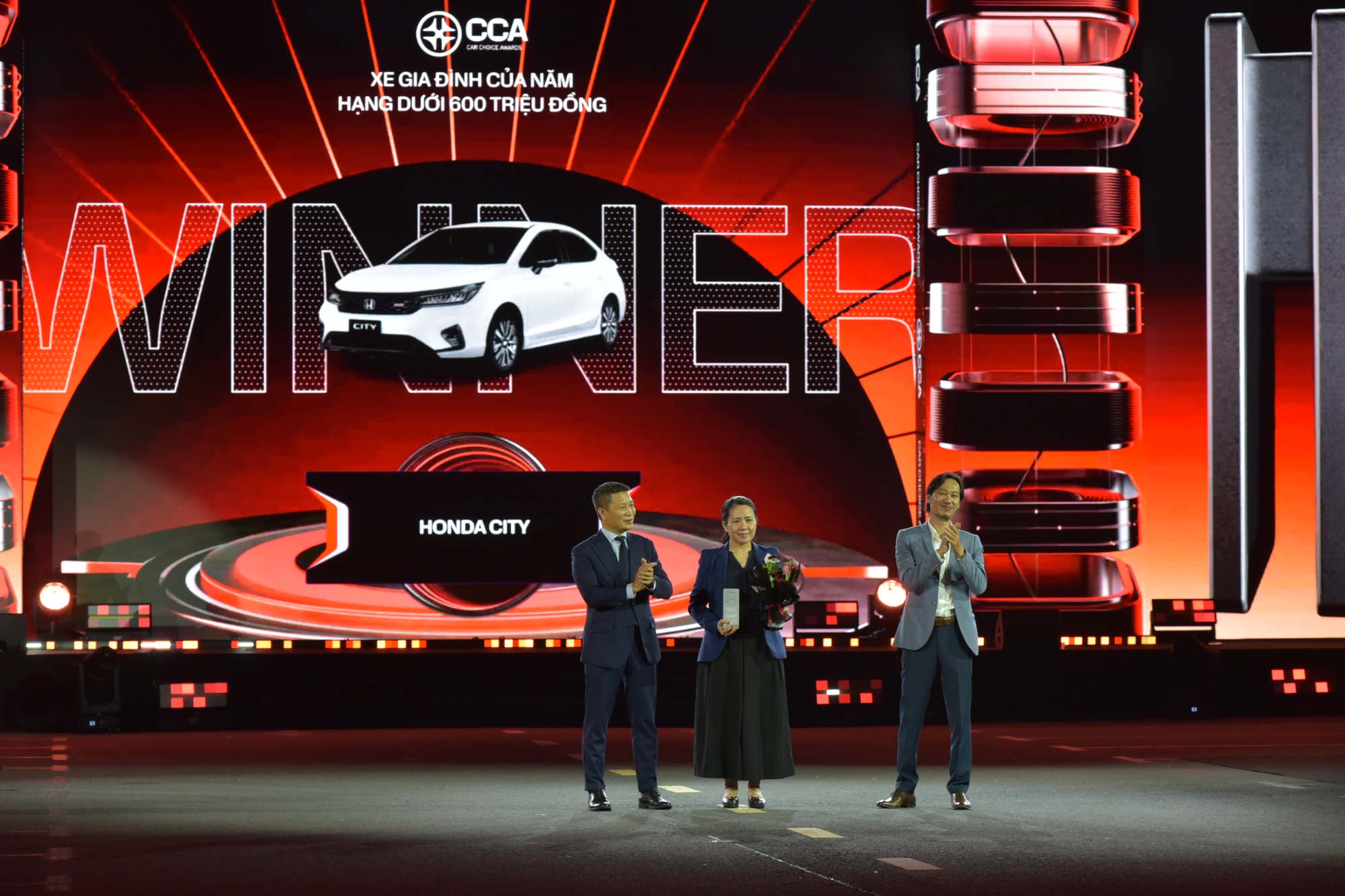 Car Choice Awards 2025: Đây là loạt xe của năm cho gia đình, Gen Z, dịch vụ... - Ảnh 2.