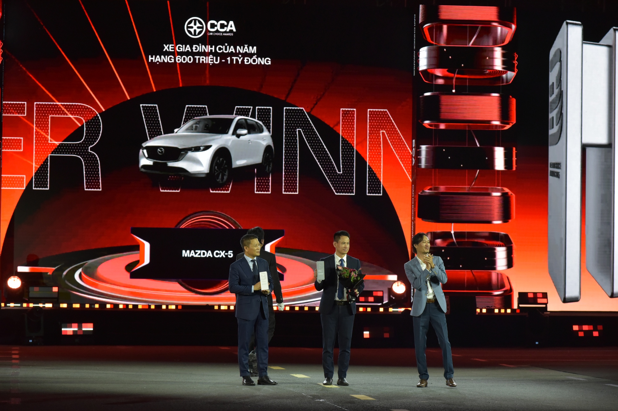 Car Choice Awards 2025: Đây là loạt xe của năm cho gia đình, Gen Z, dịch vụ... - Ảnh 4.