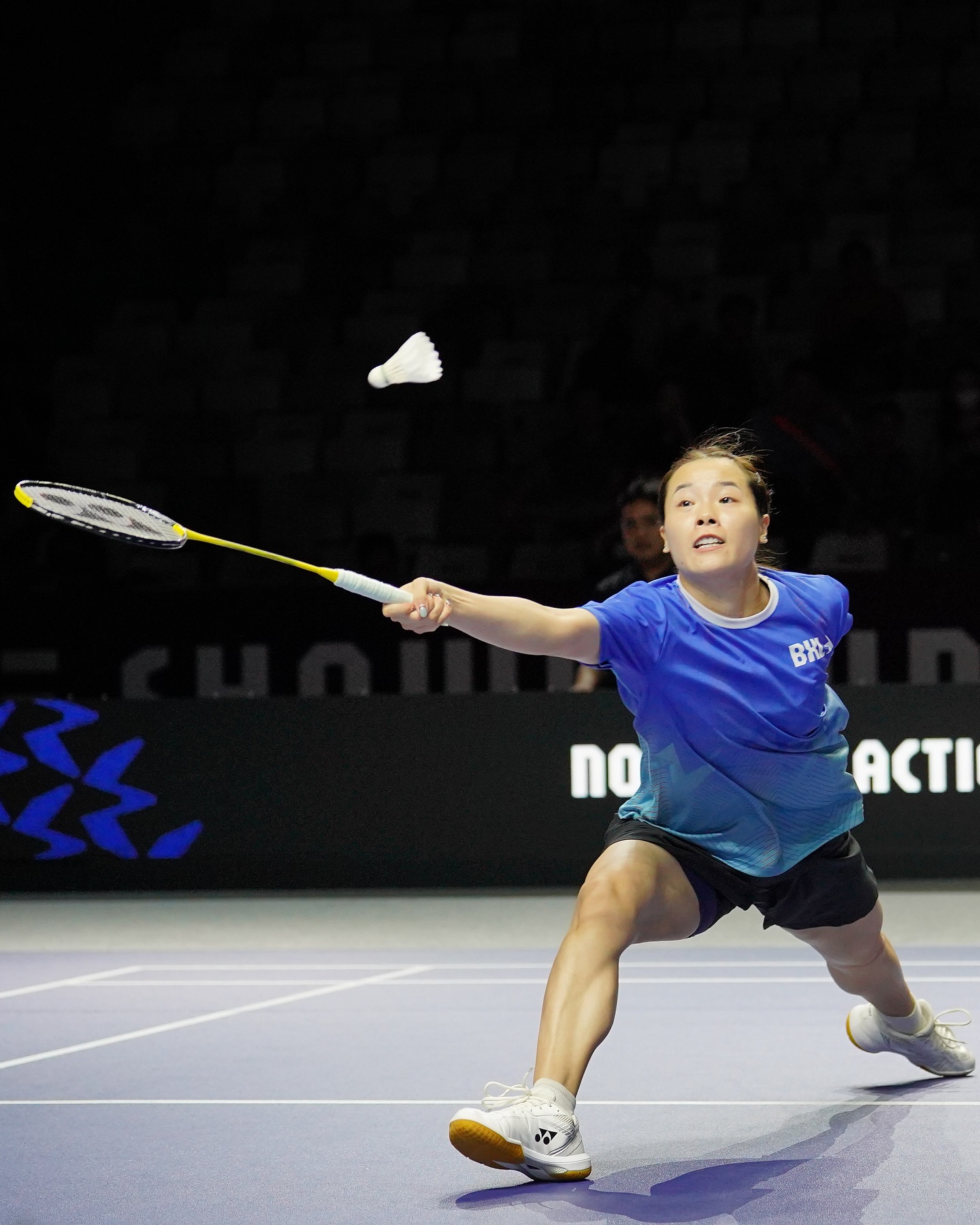 Thùy Linh thắng ấn tượng vẫn không thể giúp đội nhà thoát thua - Ảnh 2.