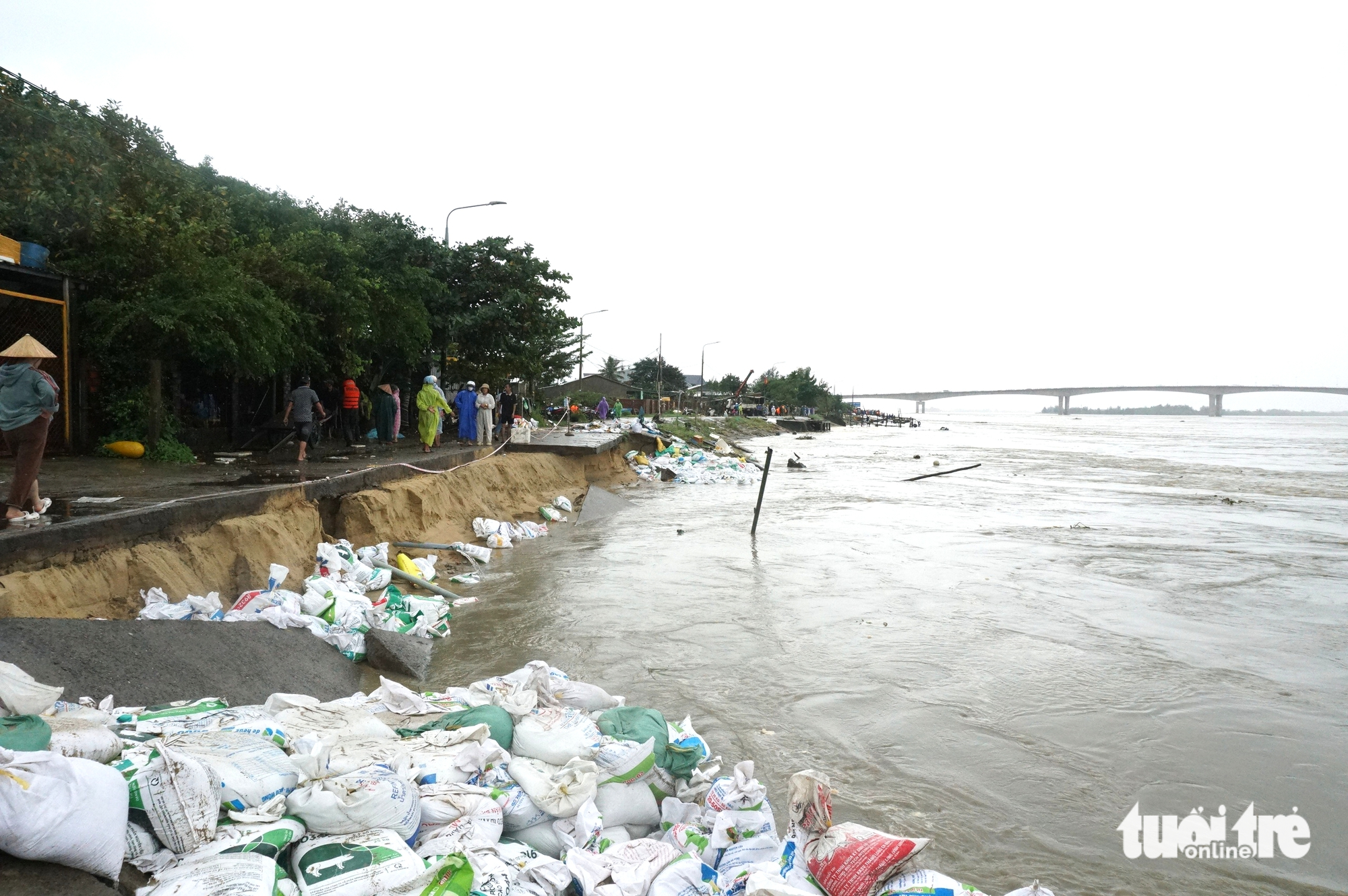 sạt lở - Ảnh 9.