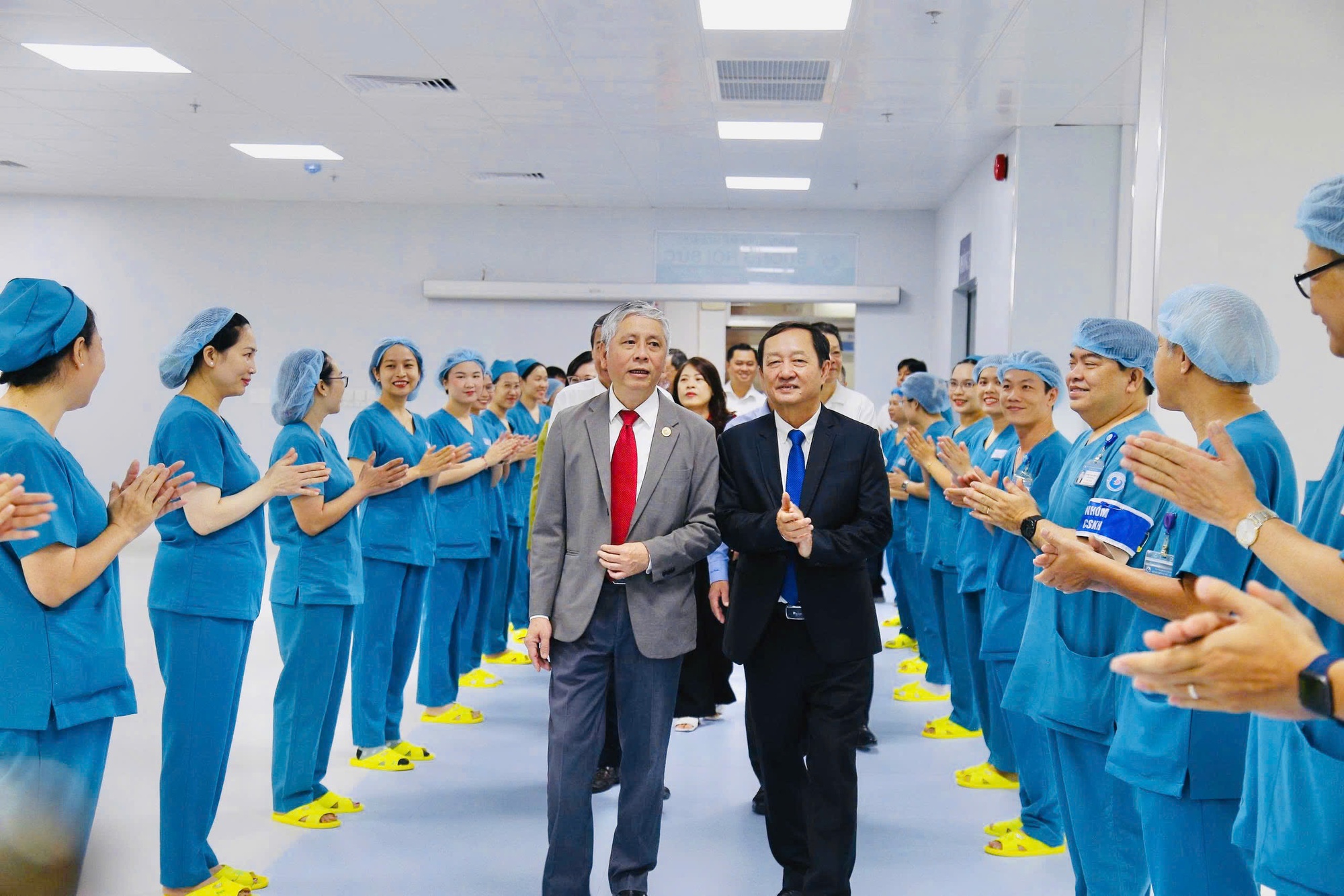 Bệnh viện Từ Dũ ứng dụng AI trong MRI hiện đại, phát hiện chính xác bệnh lý từ bào thai - Ảnh 3.